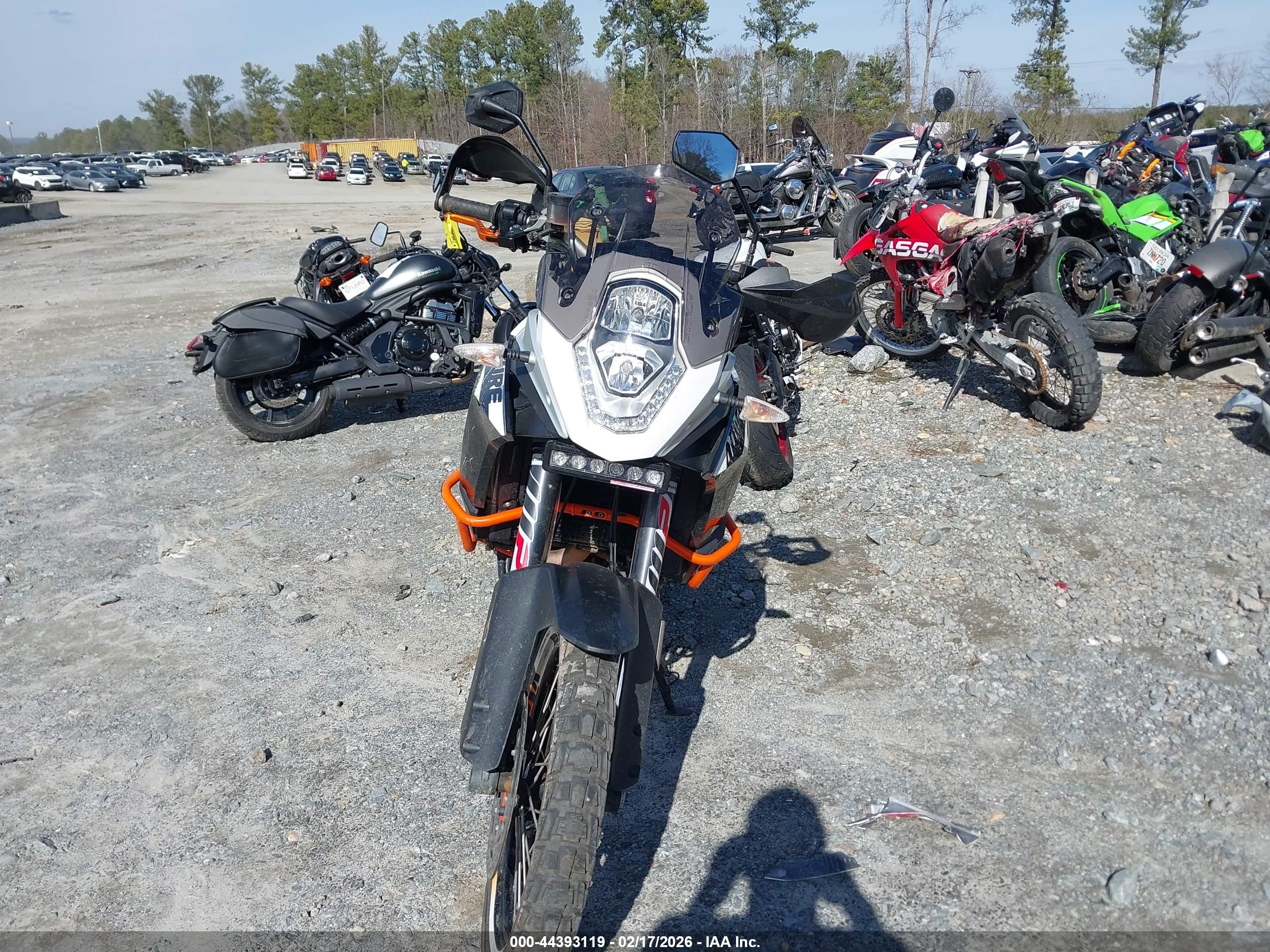 KTM 1190 image 5