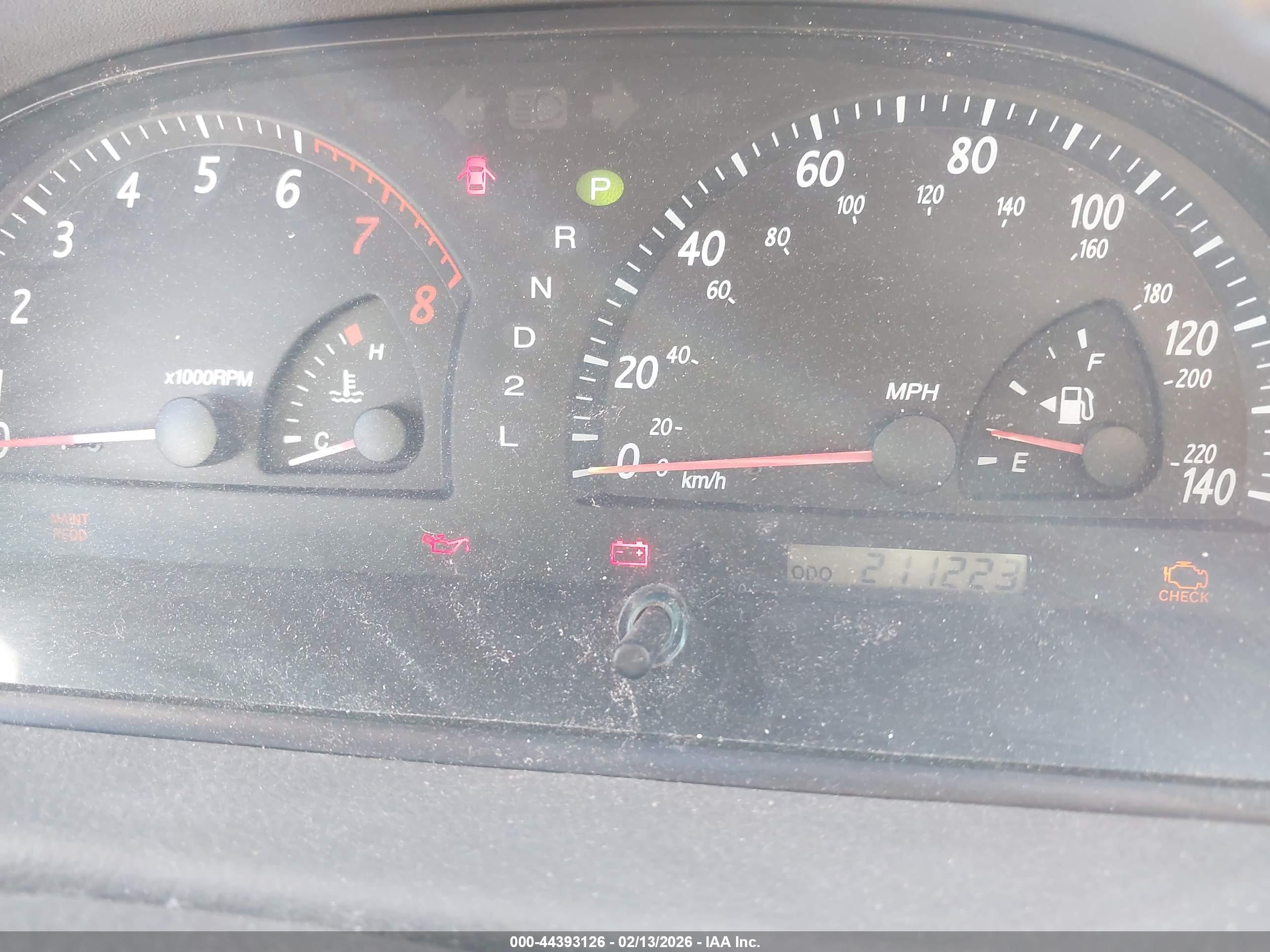 TOYOTA CAMRY image 7