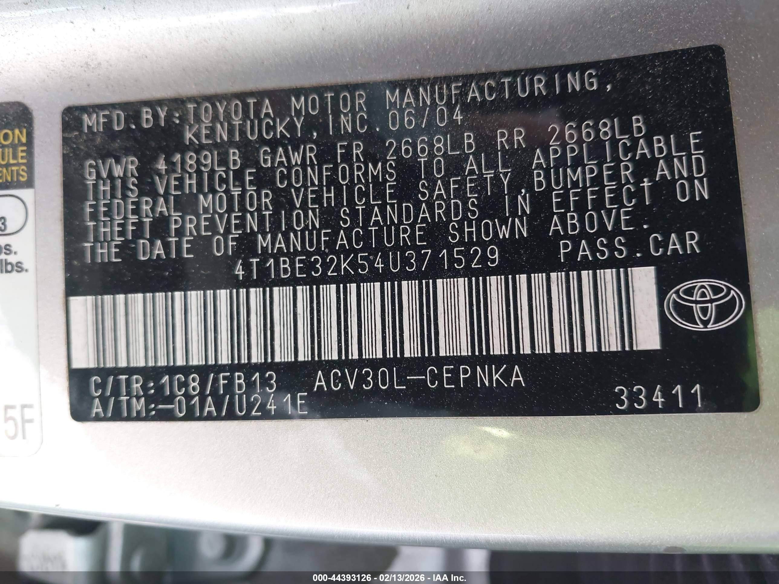 TOYOTA CAMRY image 9