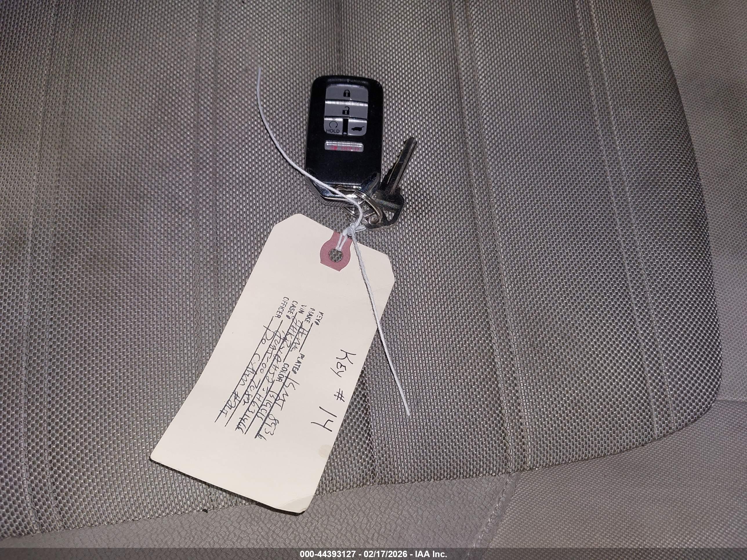 HONDA CR-V image 11