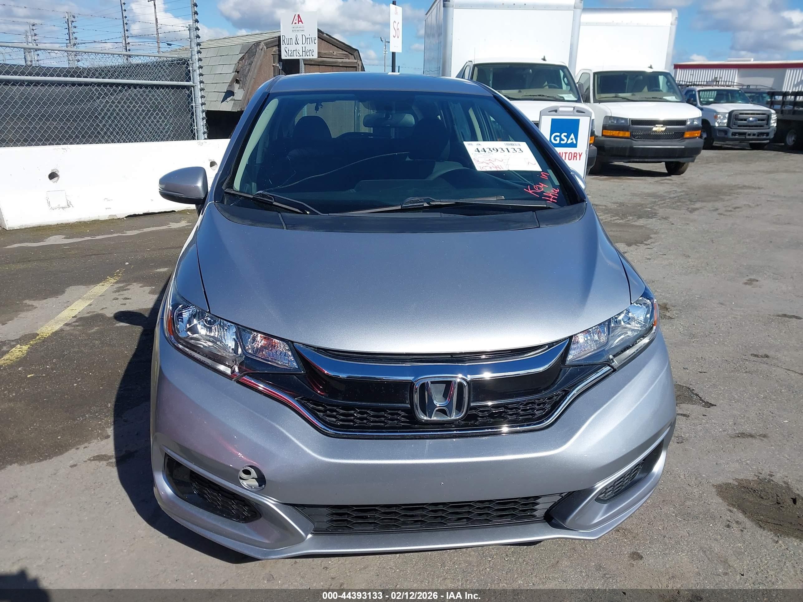 HONDA FIT image 6