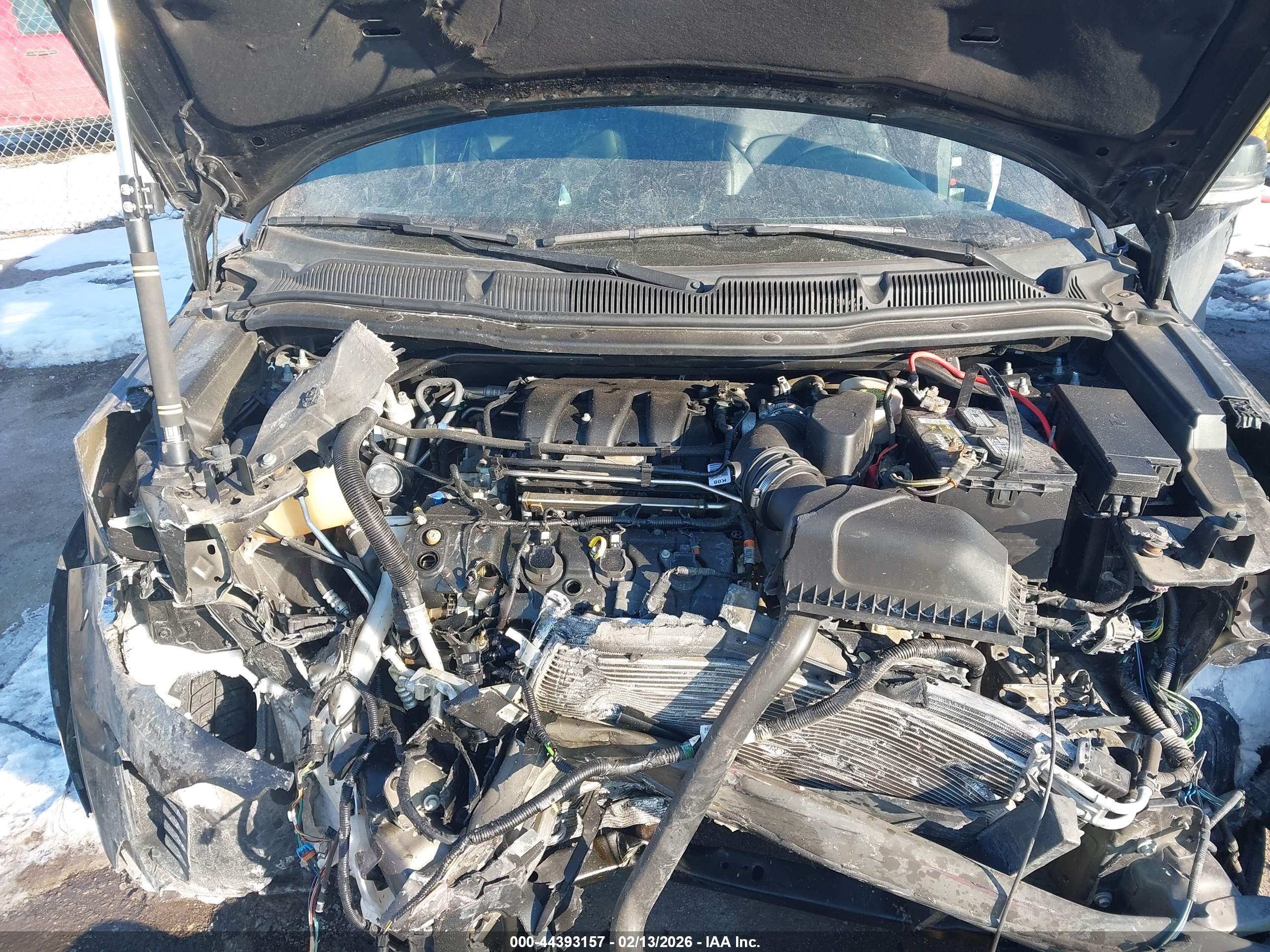 FORD EXPLORER image 10