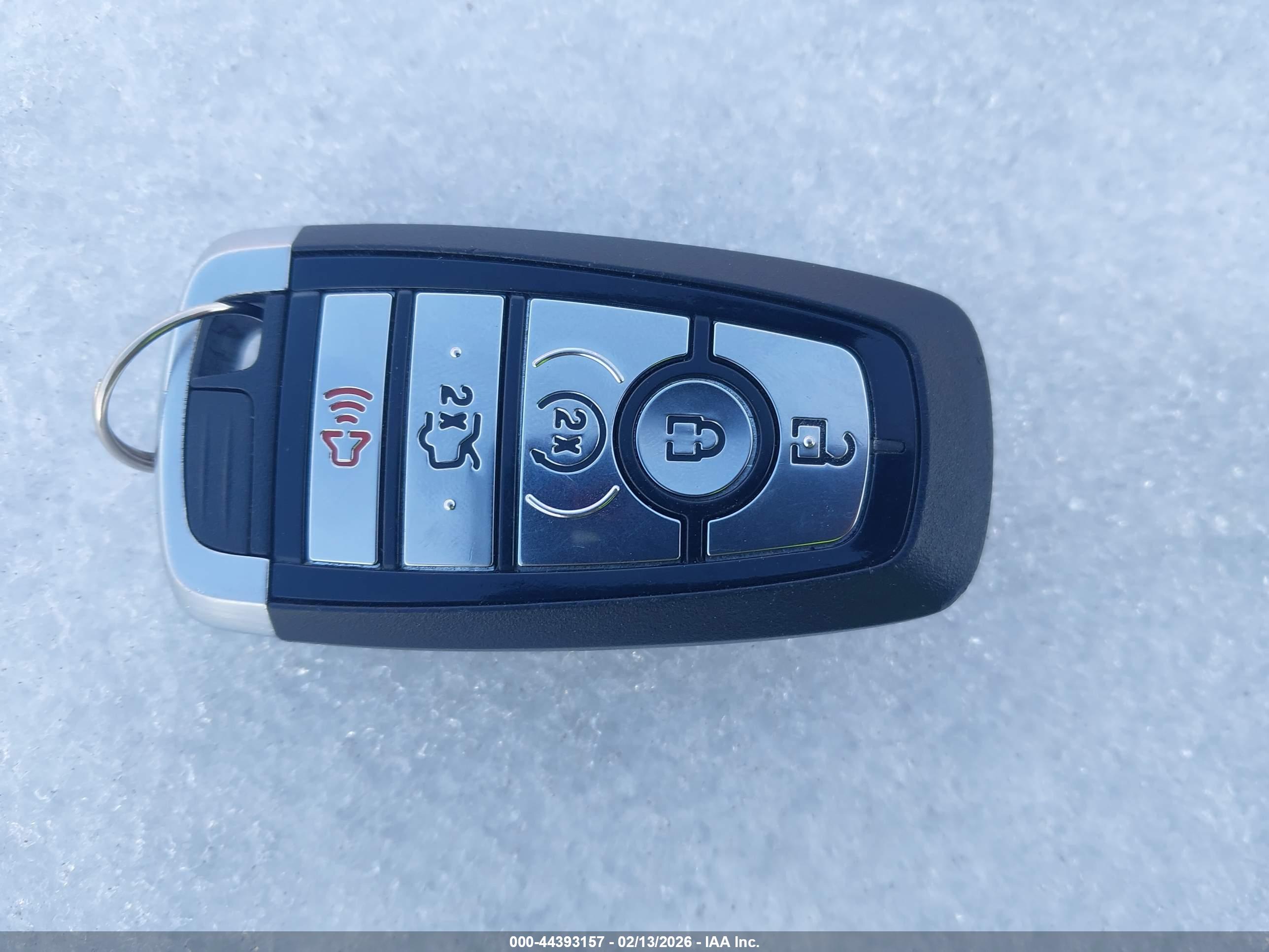 FORD EXPLORER image 11