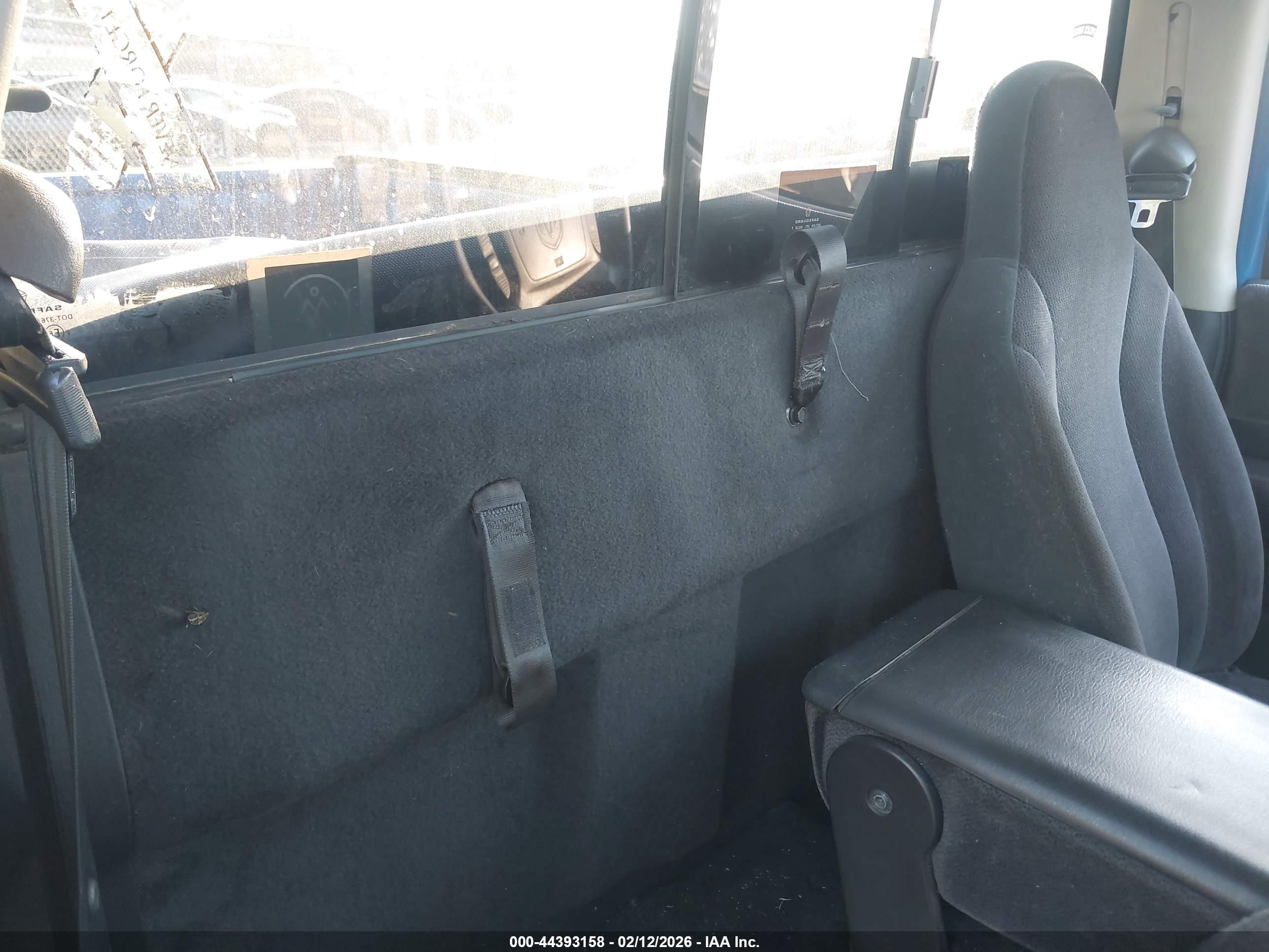DODGE DAKOTA image 8