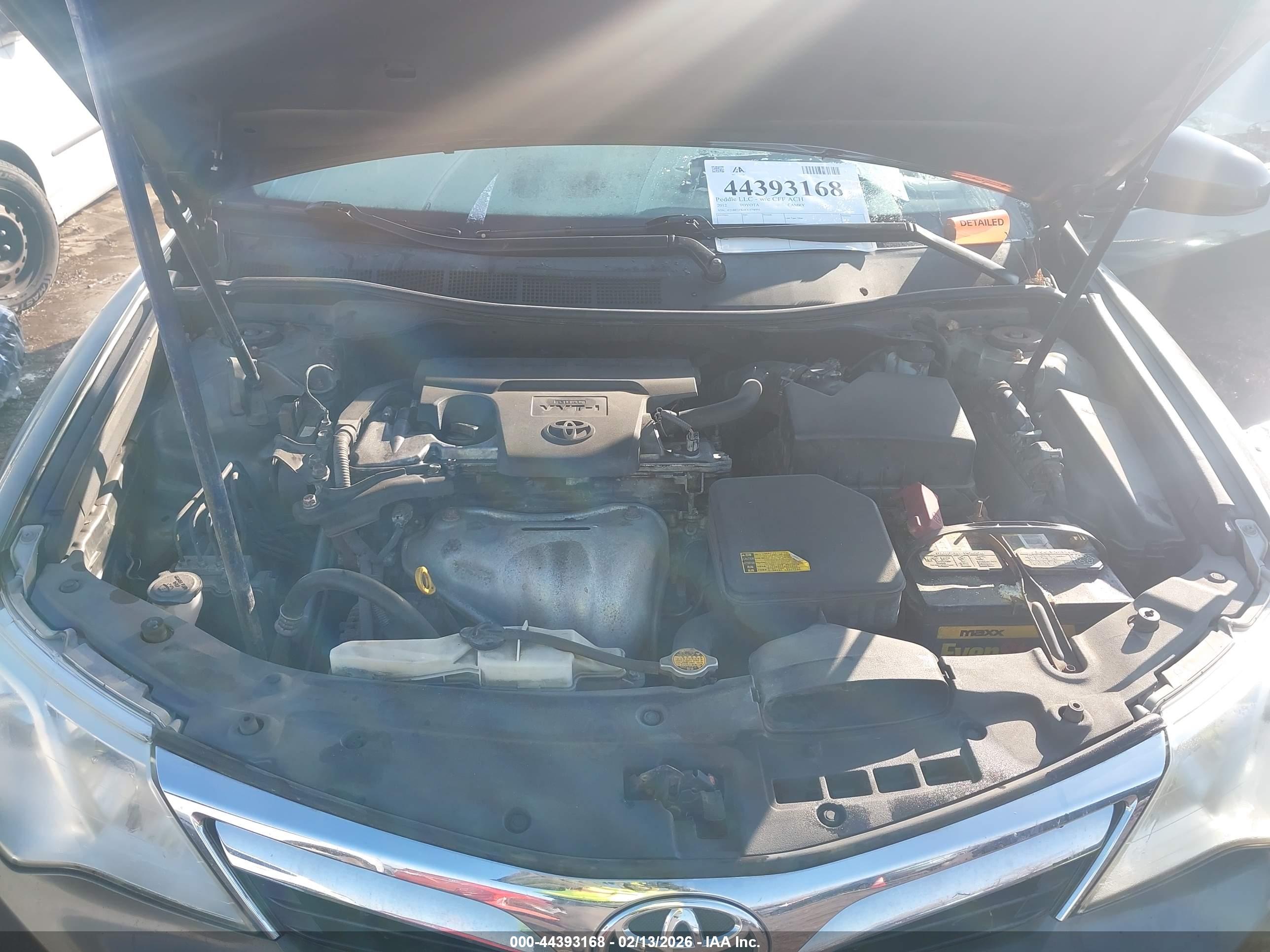 TOYOTA CAMRY image 10