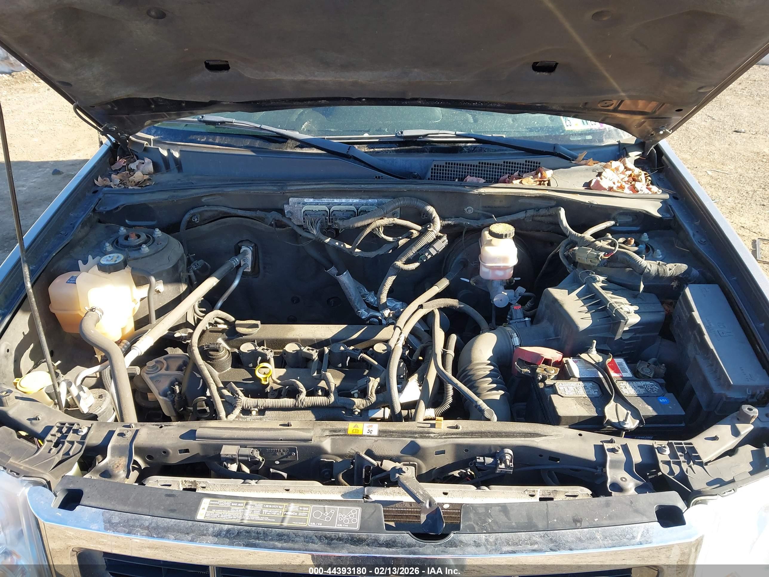 FORD ESCAPE image 10