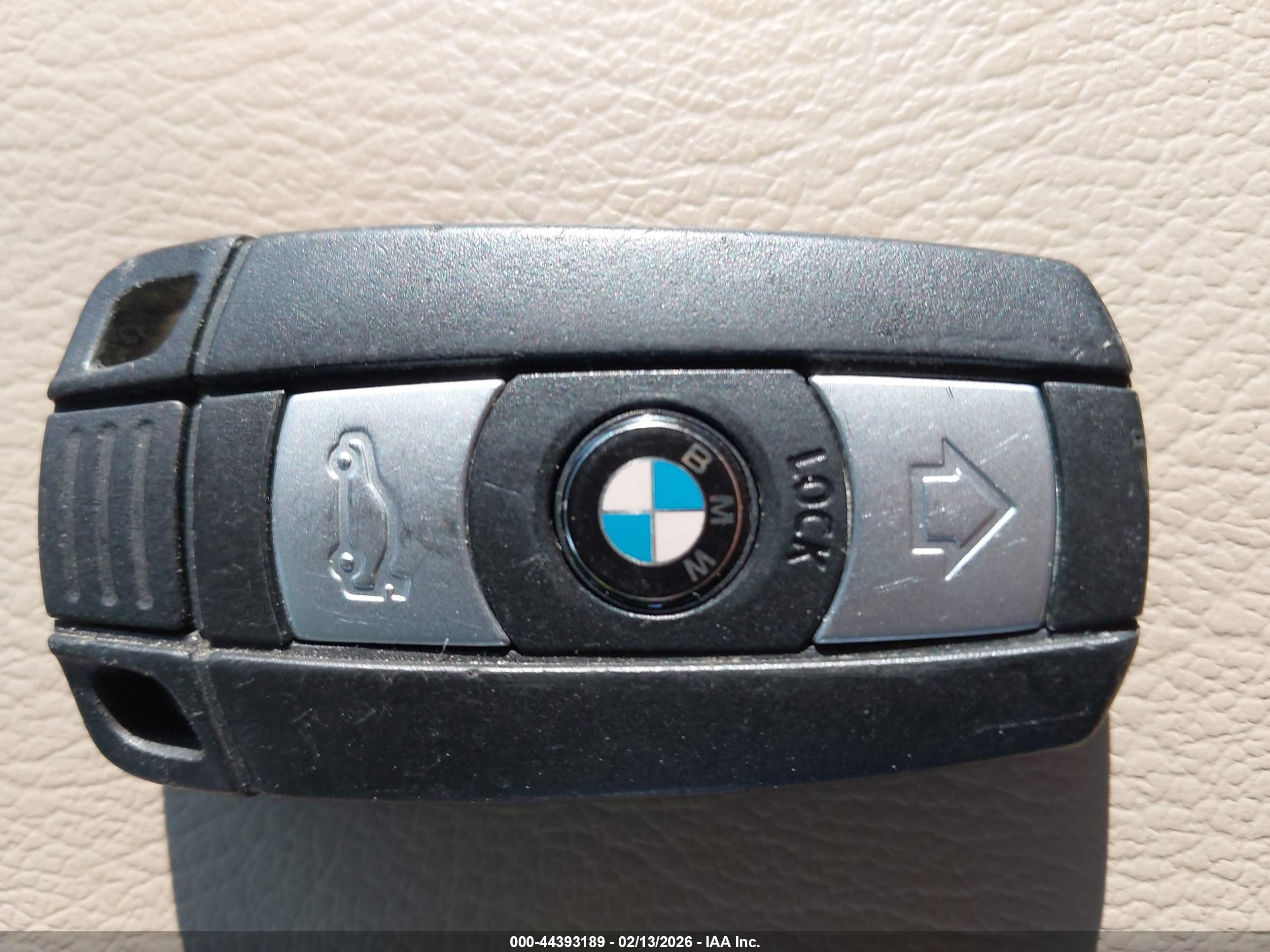 BMW 328I image 11
