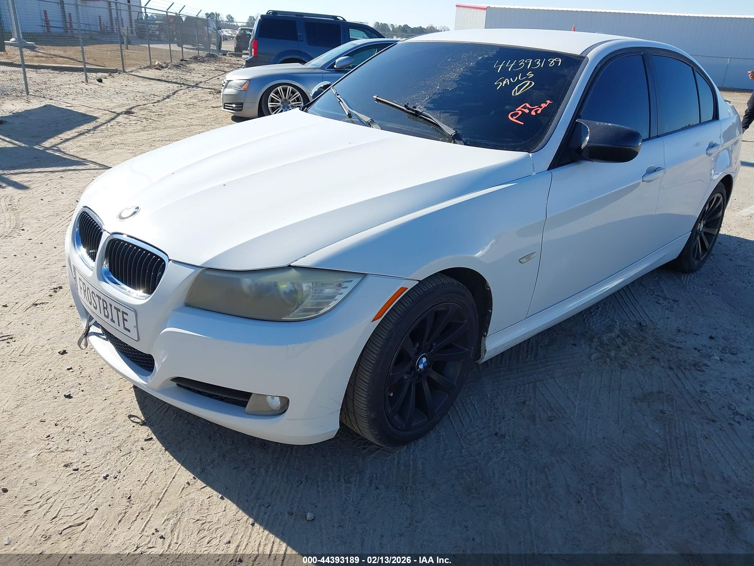 BMW 328I image 2