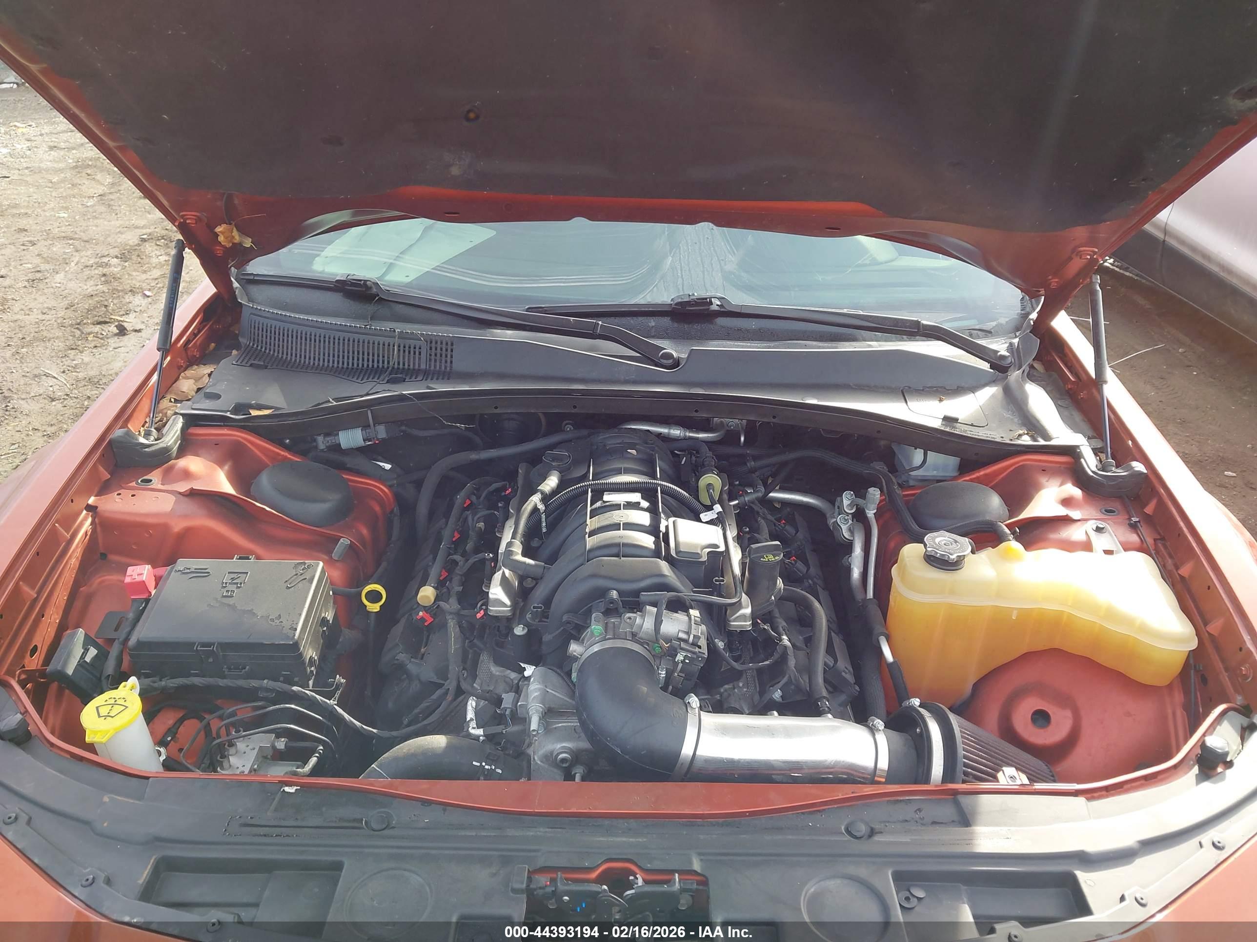 CHRYSLER 300 image 10