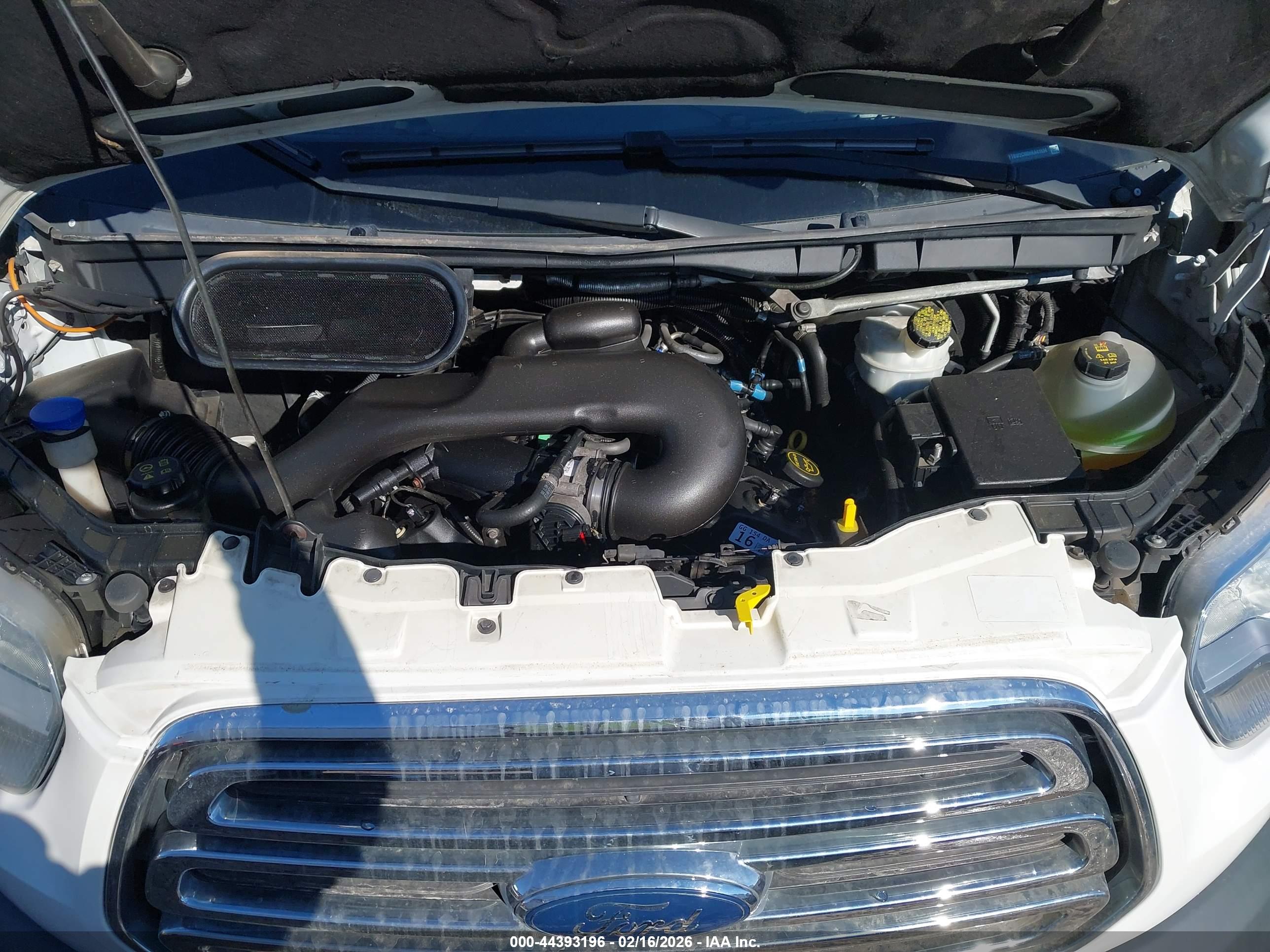 FORD TRANSIT-350 image 10