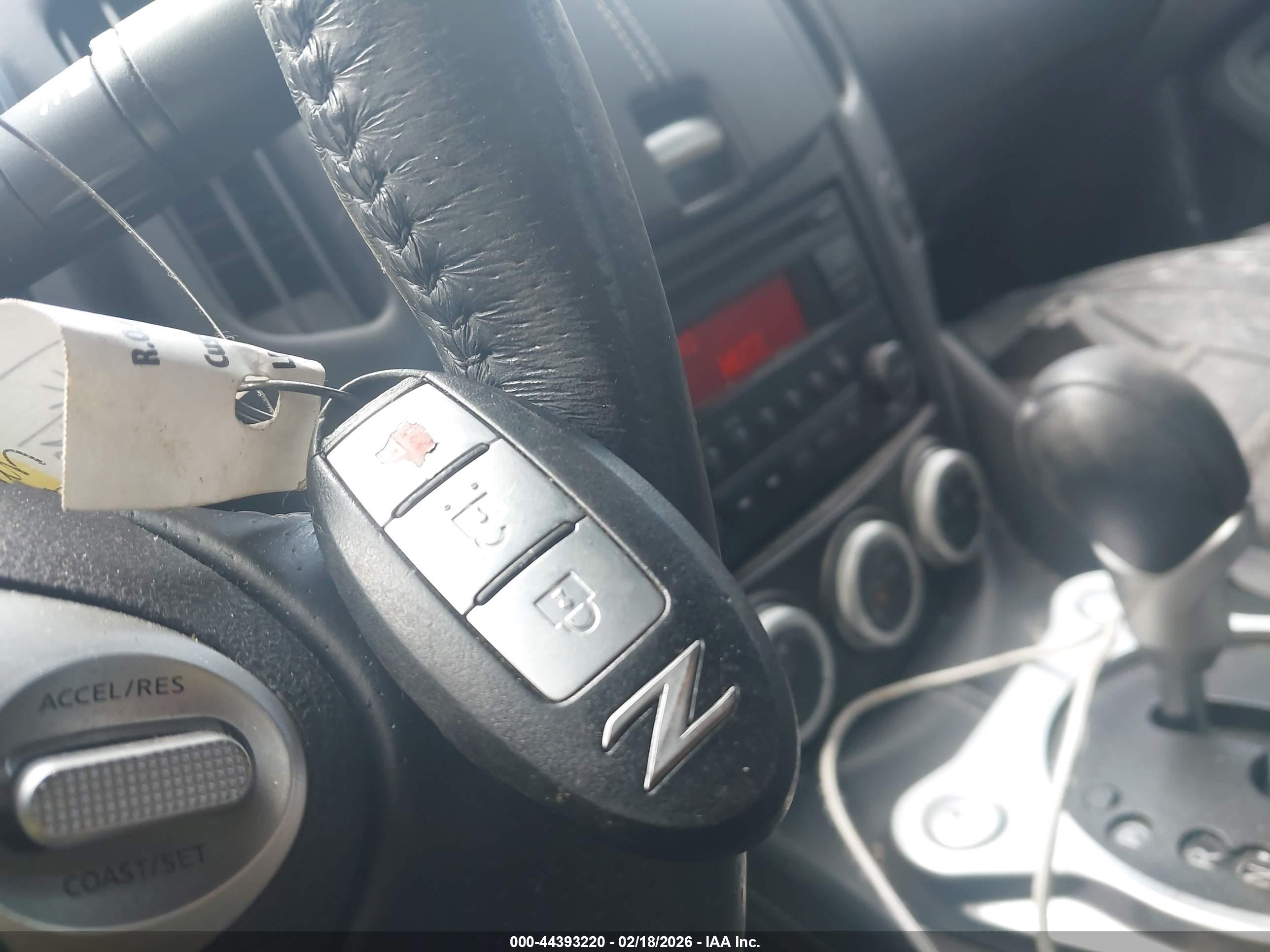 NISSAN 370Z image 11