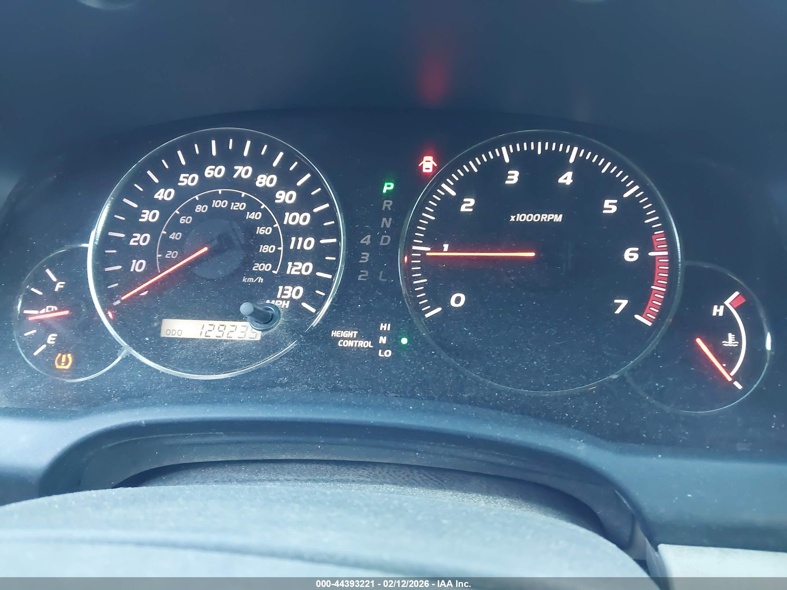 LEXUS GX image 7