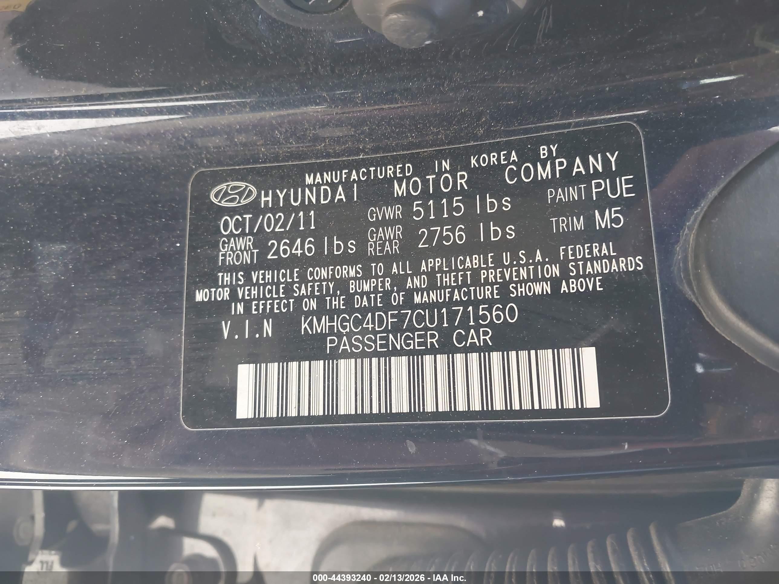 HYUNDAI GENESIS image 9