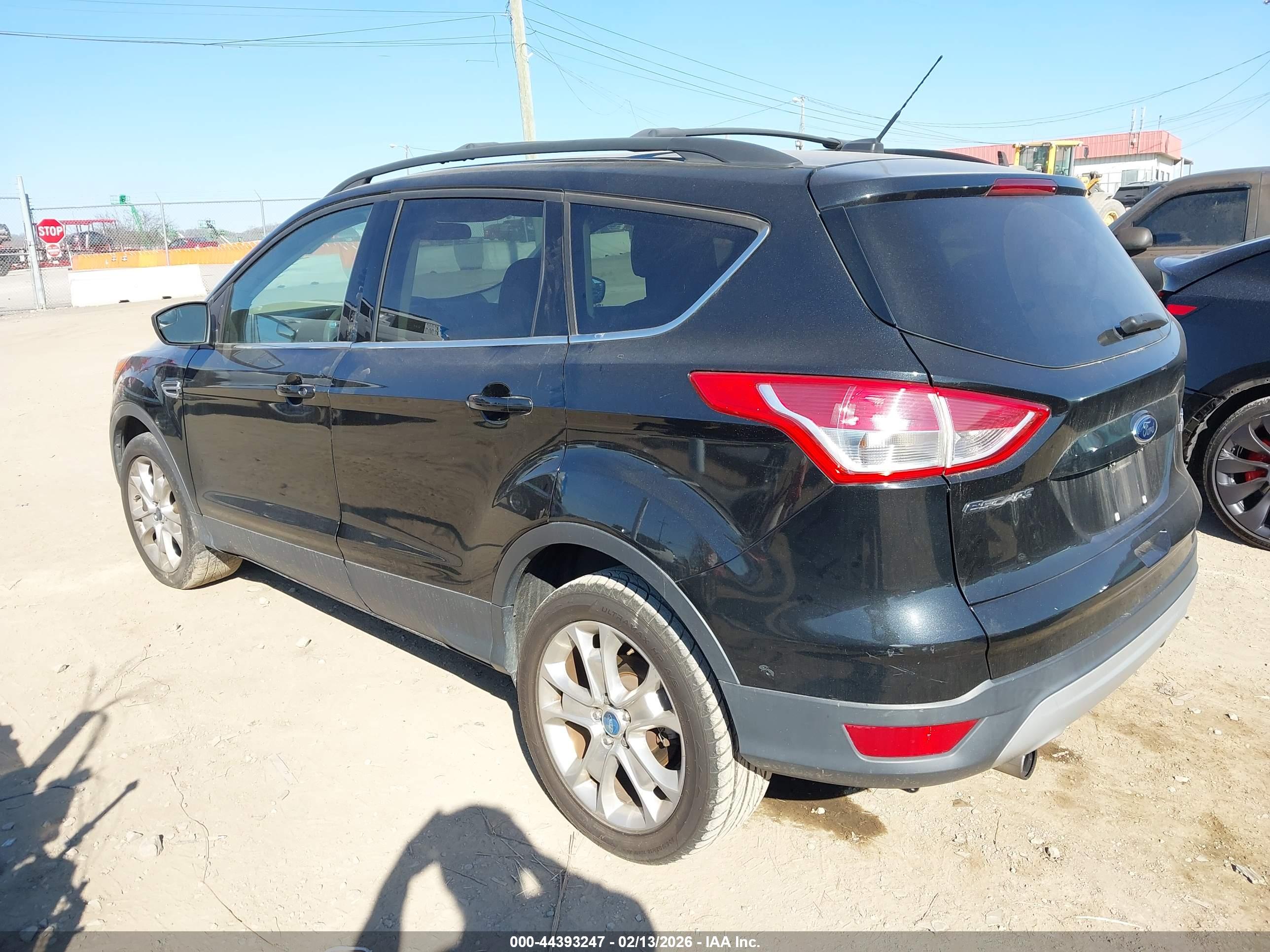 FORD ESCAPE image 3