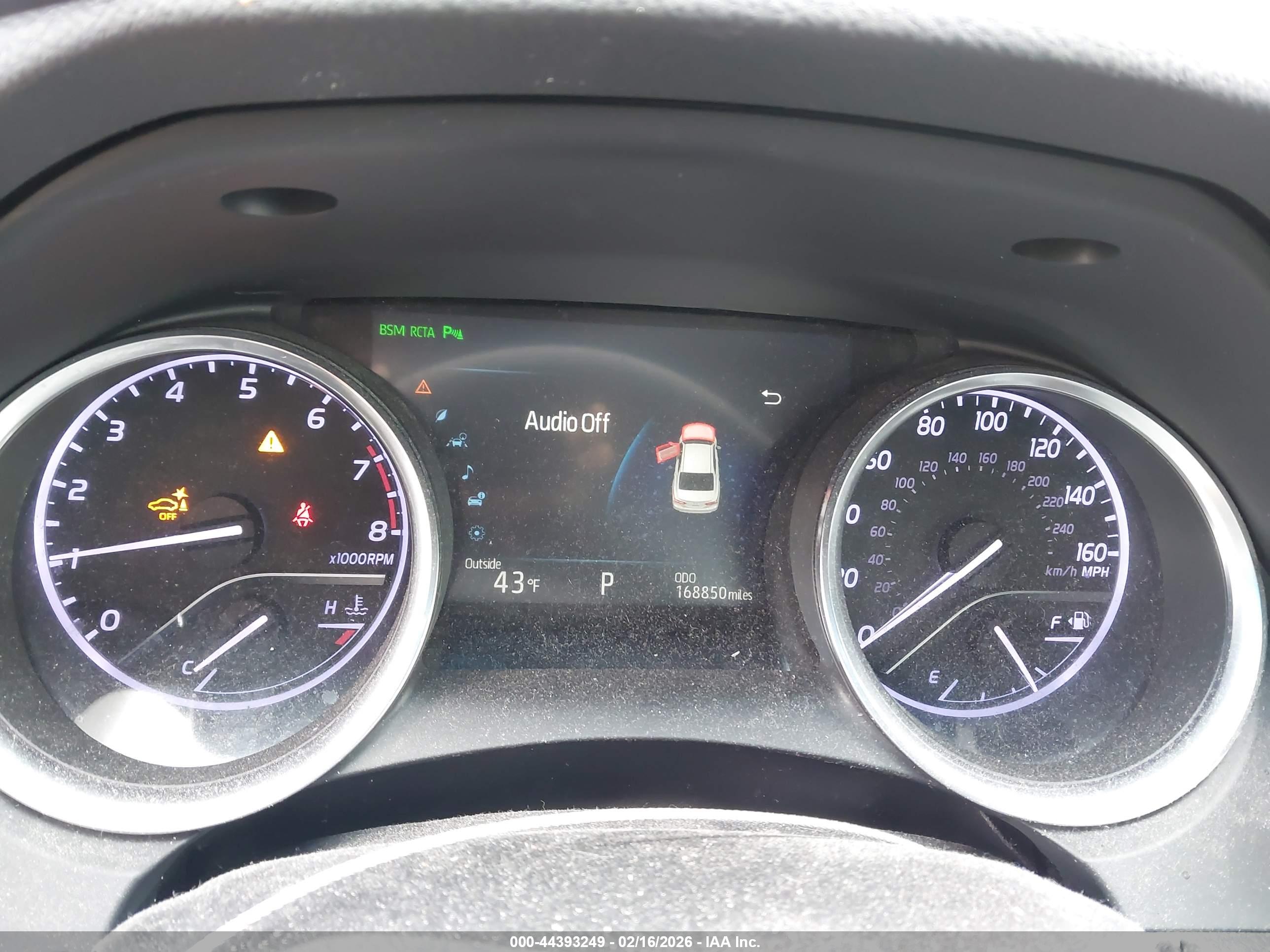 TOYOTA CAMRY image 7