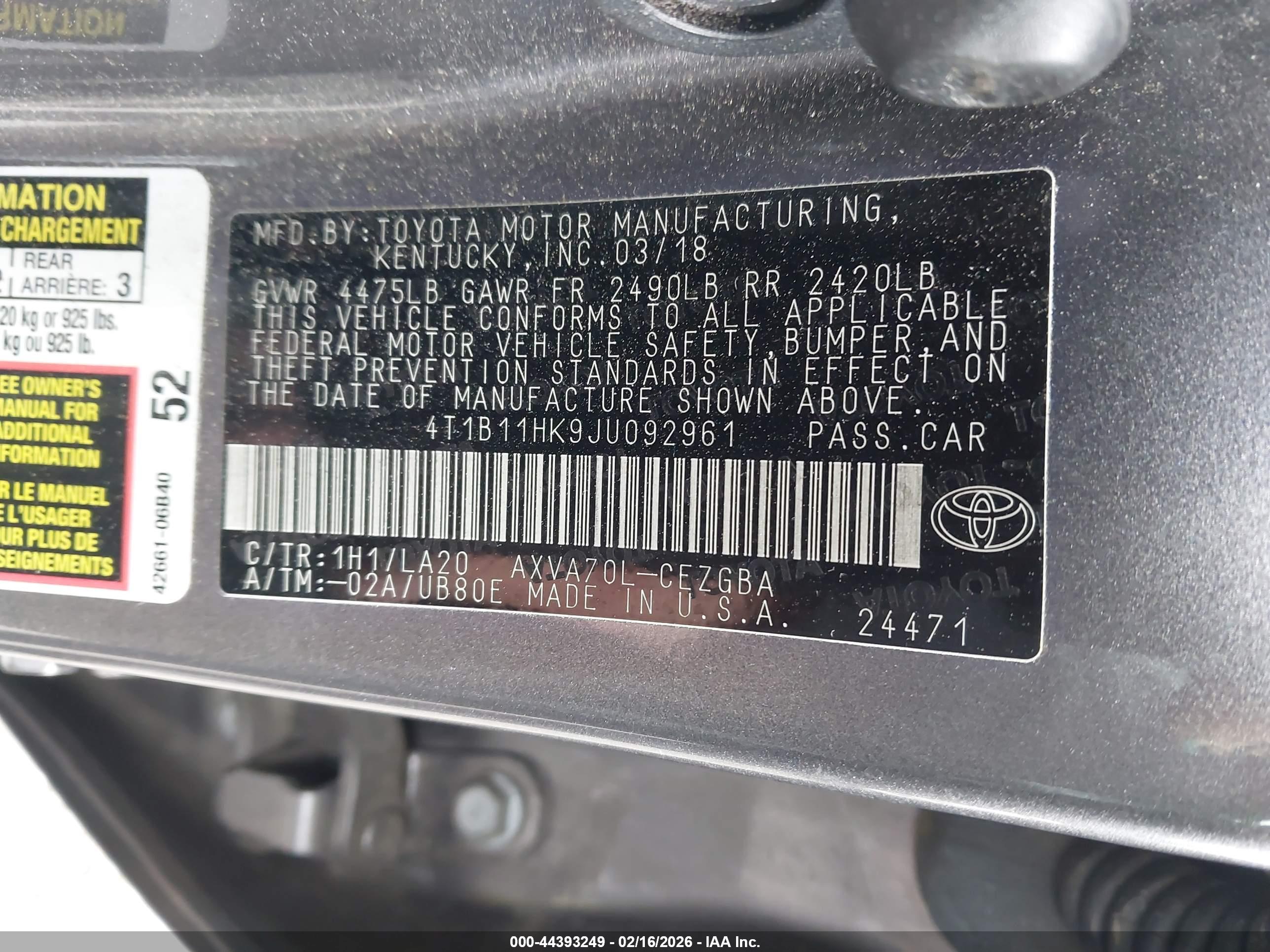TOYOTA CAMRY image 9