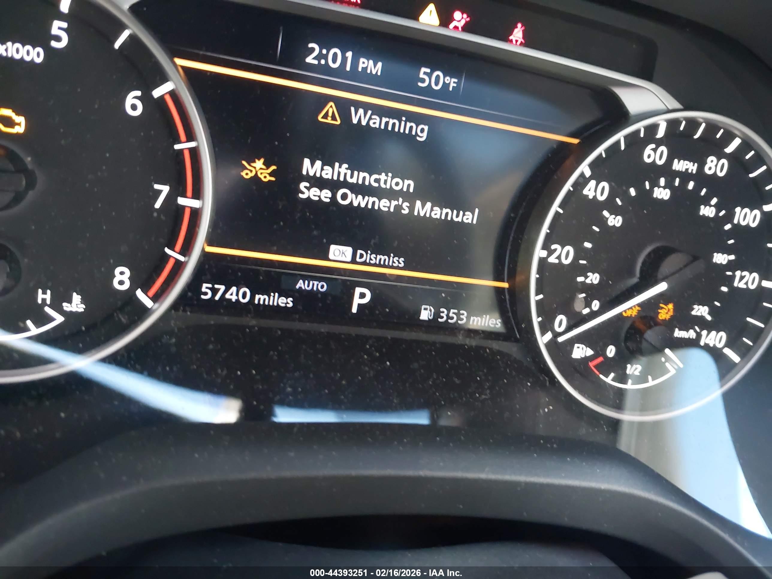 NISSAN ROGUE image 7