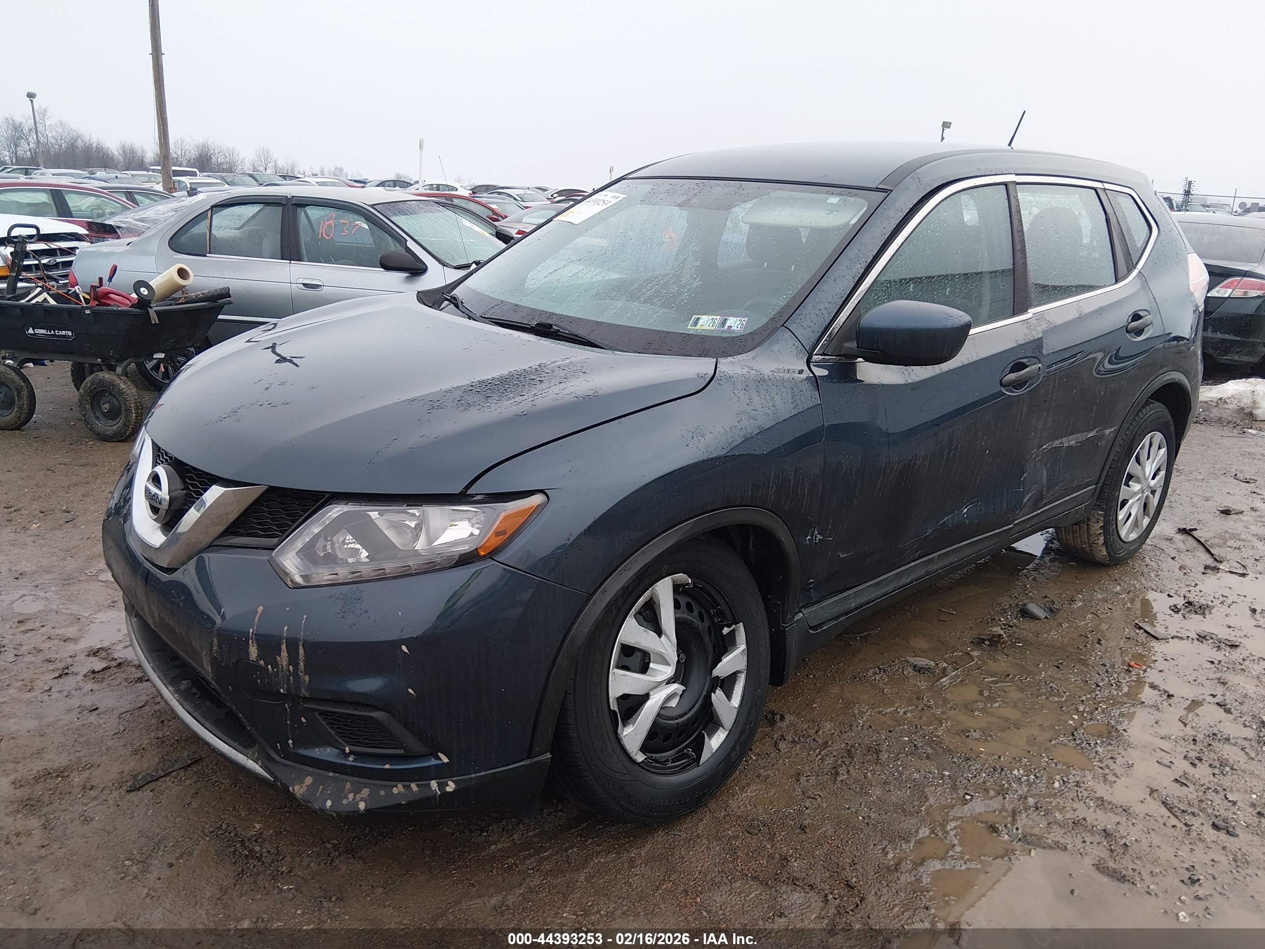 NISSAN ROGUE image 2