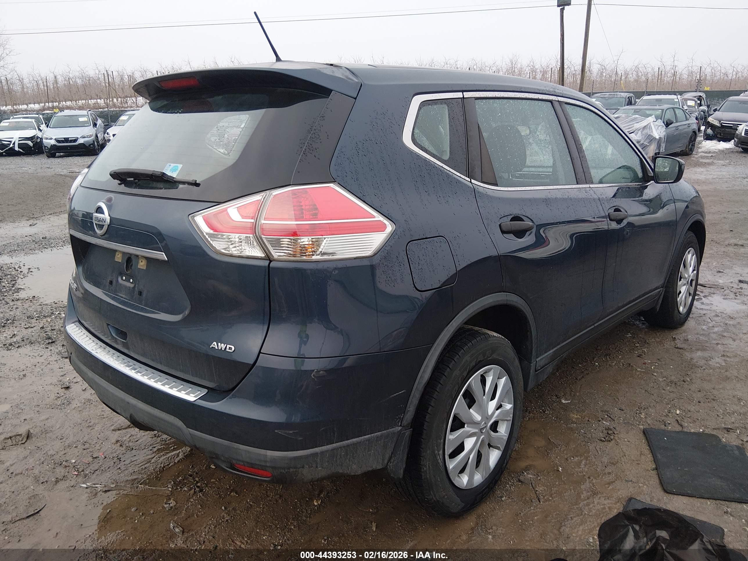 NISSAN ROGUE image 4