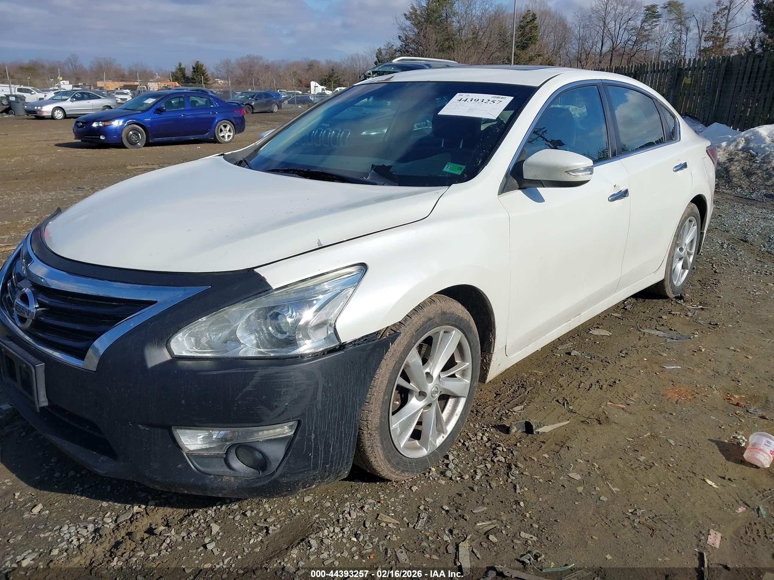 NISSAN ALTIMA image 2