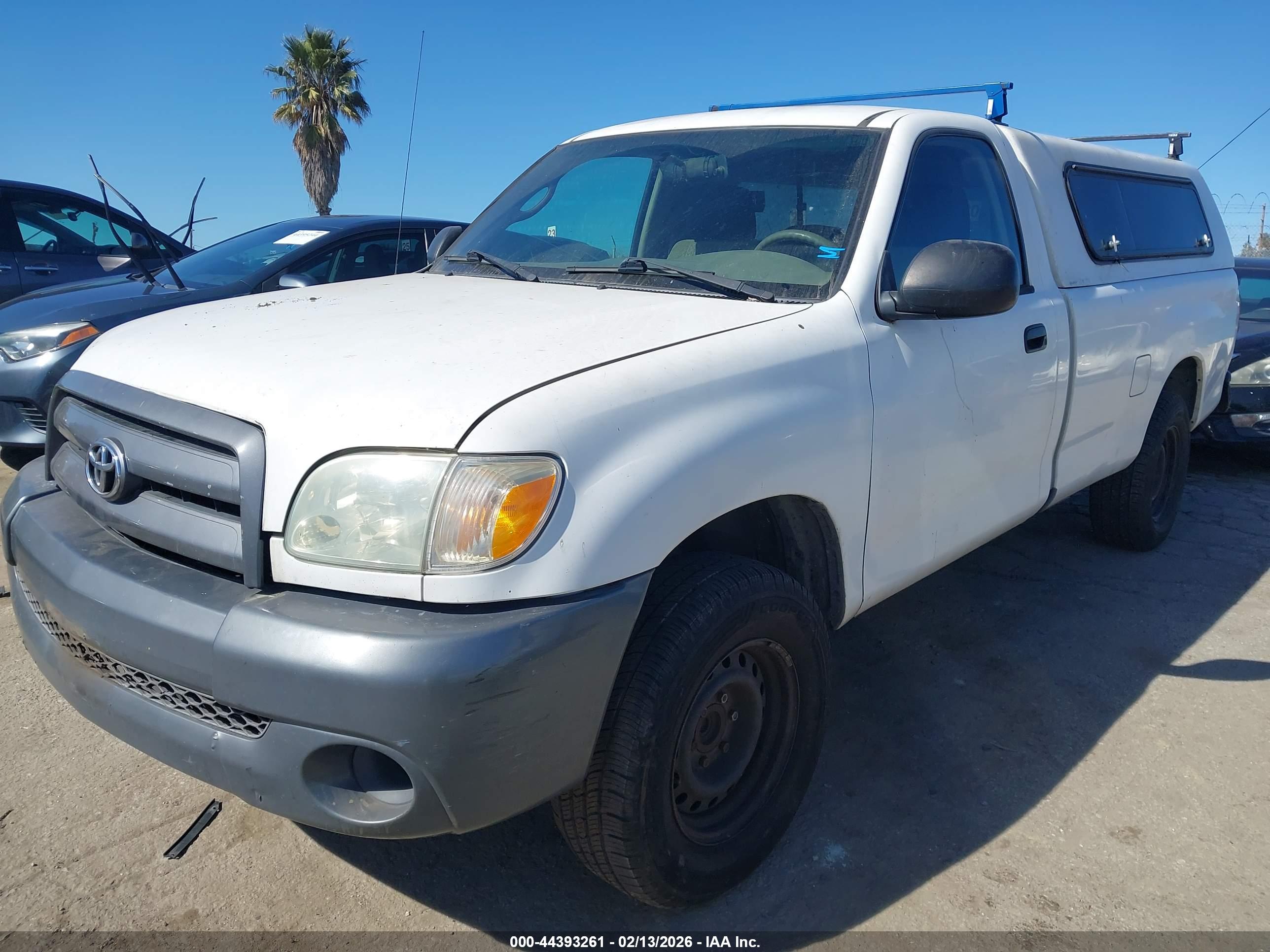 TOYOTA TUNDRA image 2