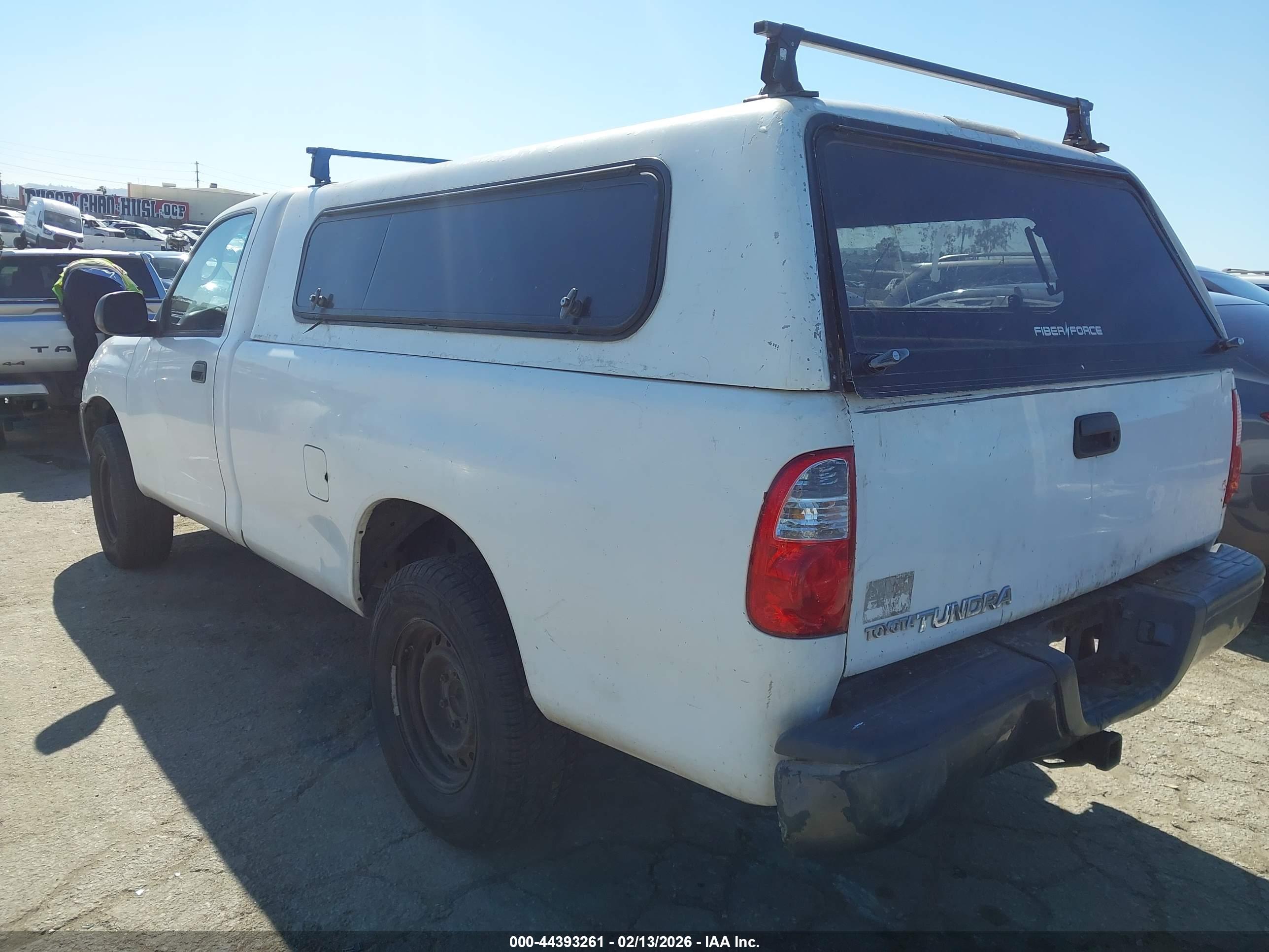 TOYOTA TUNDRA image 3