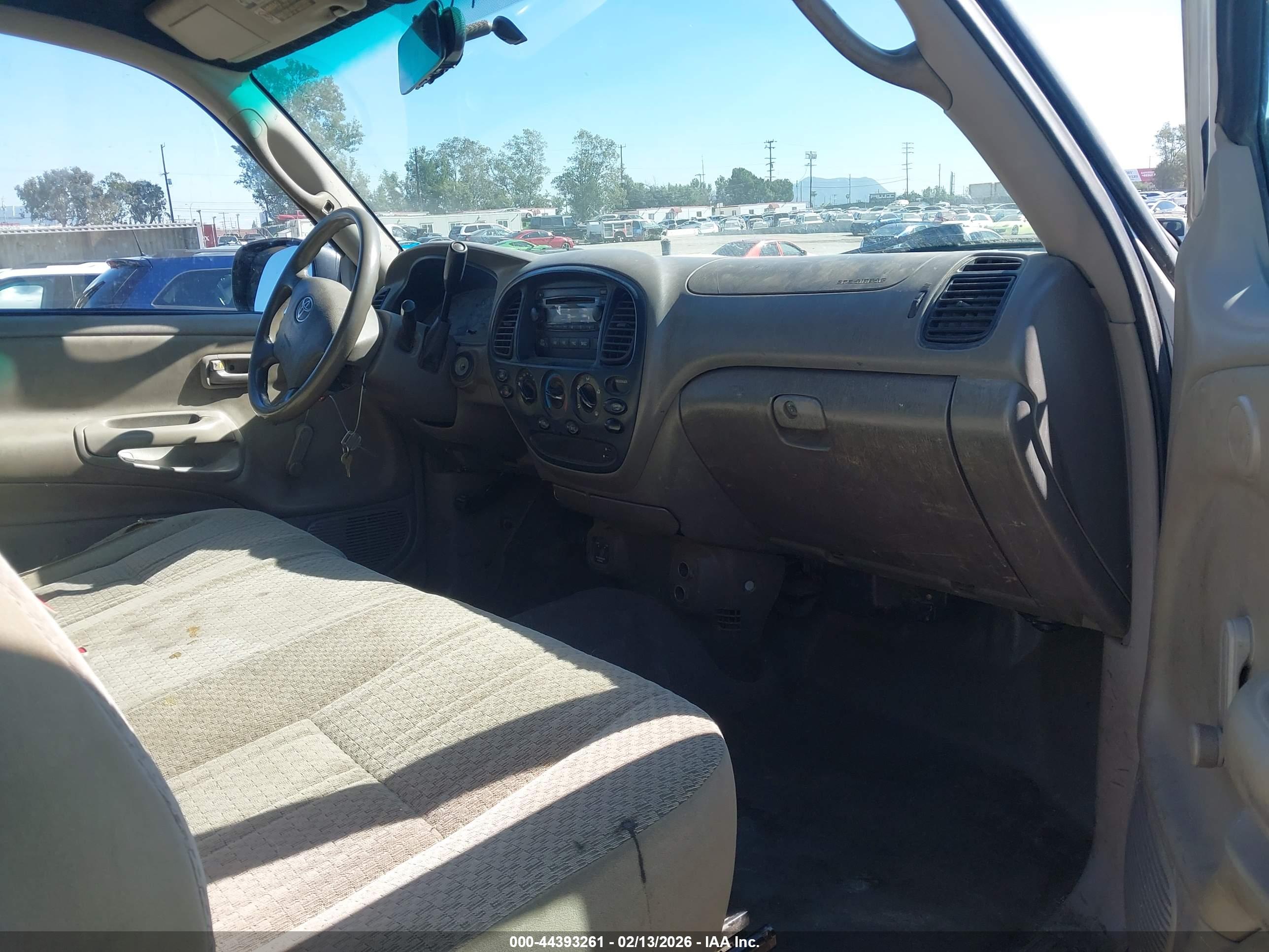 TOYOTA TUNDRA image 5