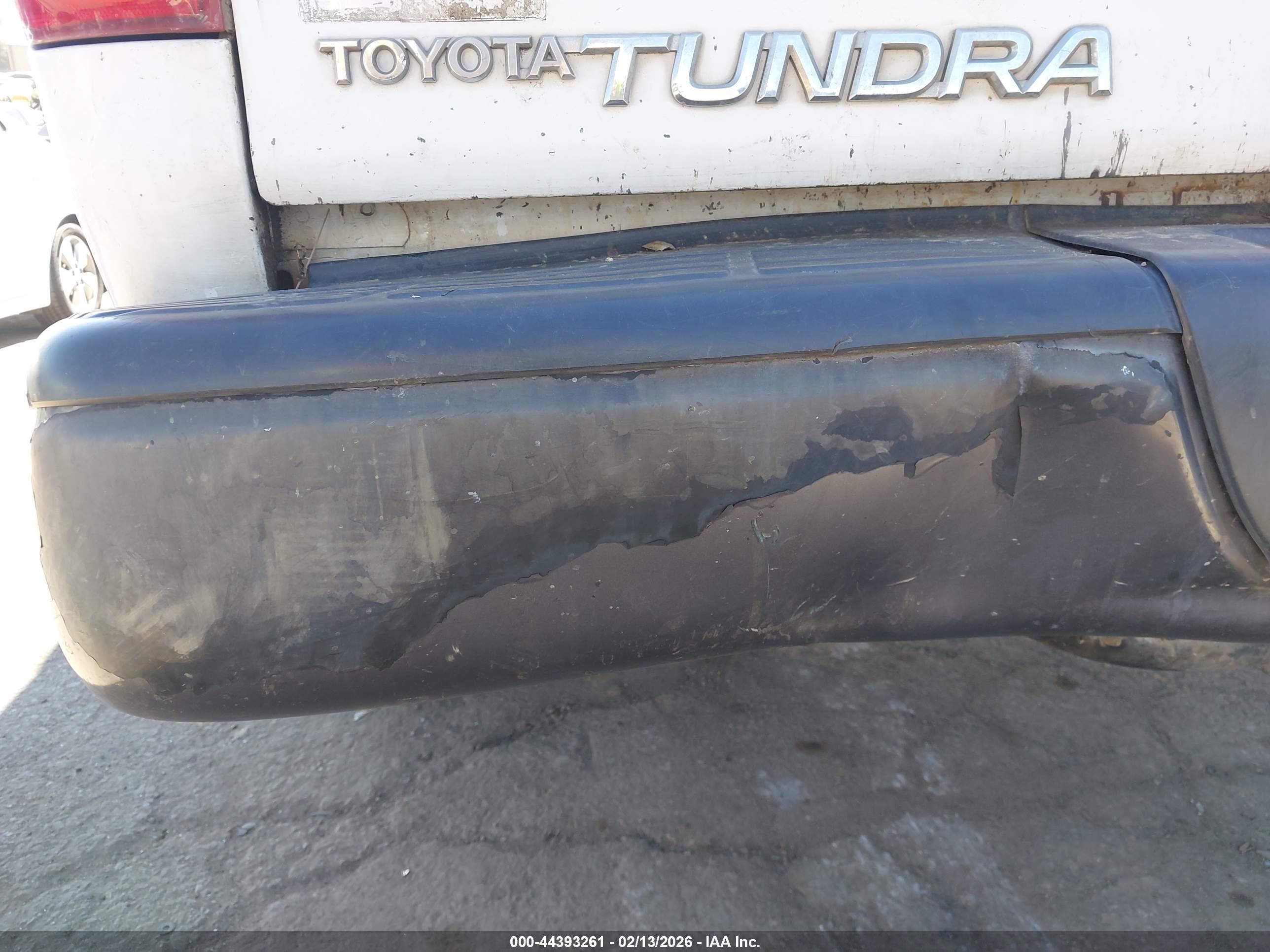 TOYOTA TUNDRA image 6