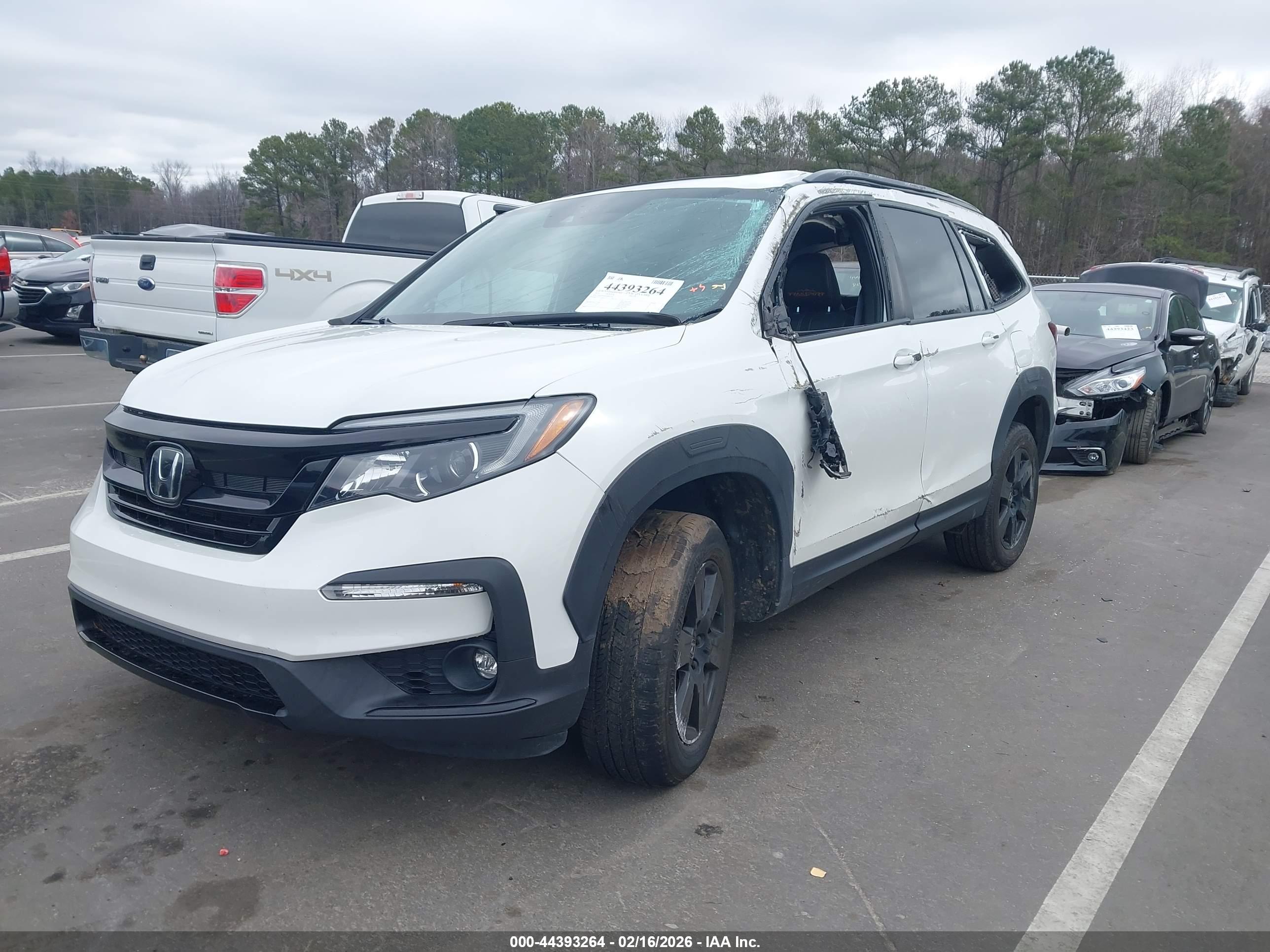 HONDA PILOT image 2