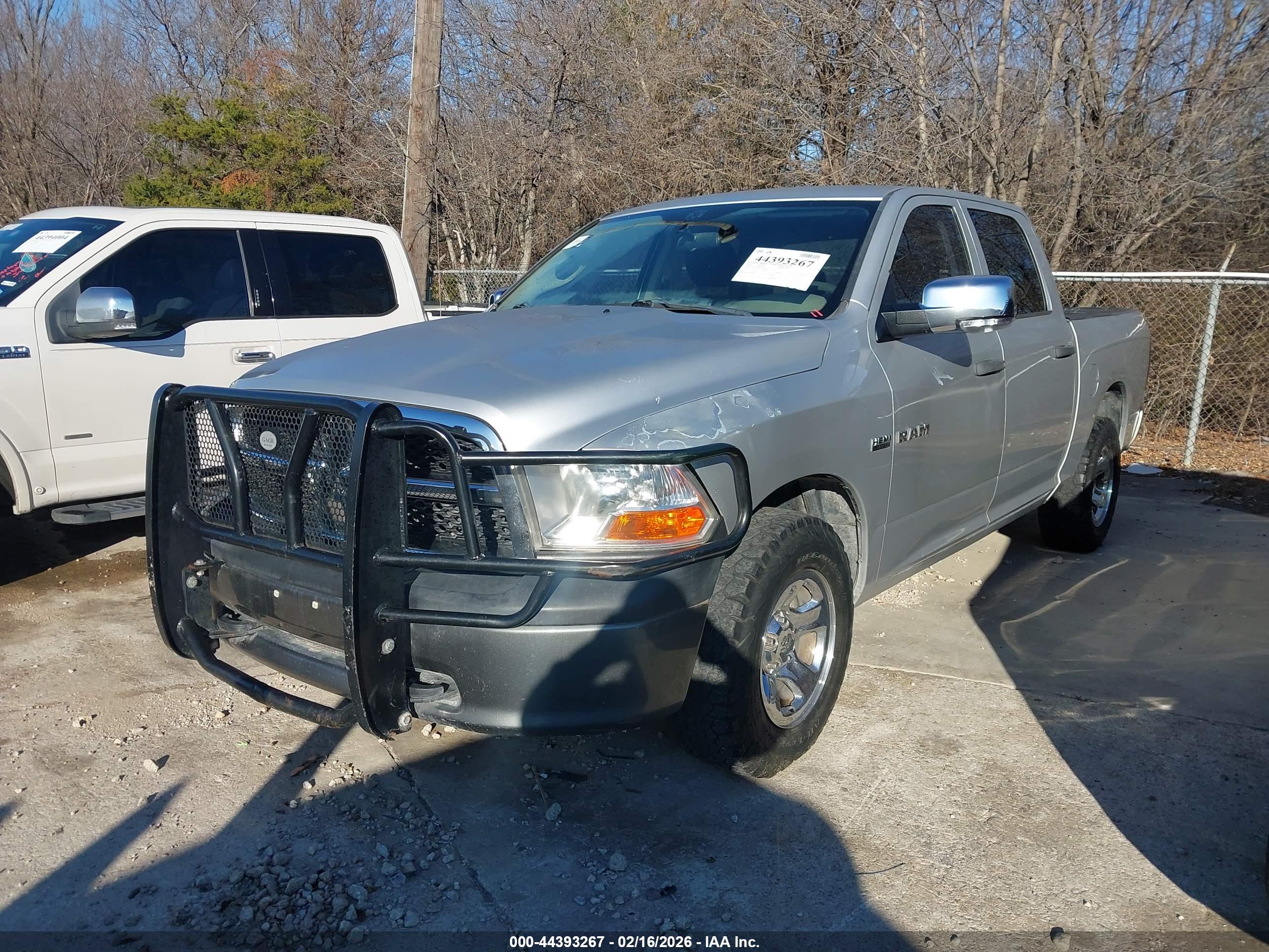 DODGE RAM image 2