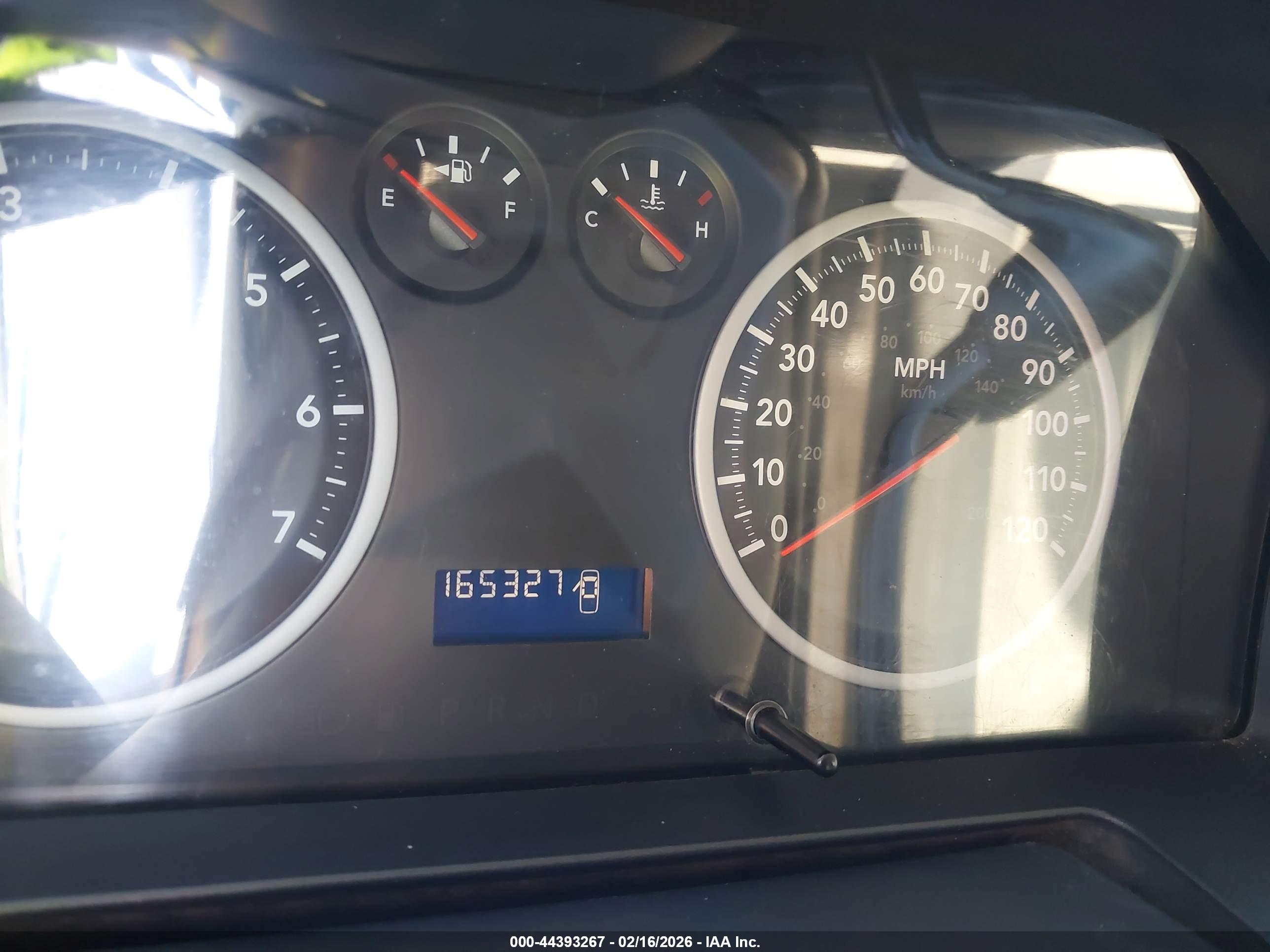DODGE RAM image 7