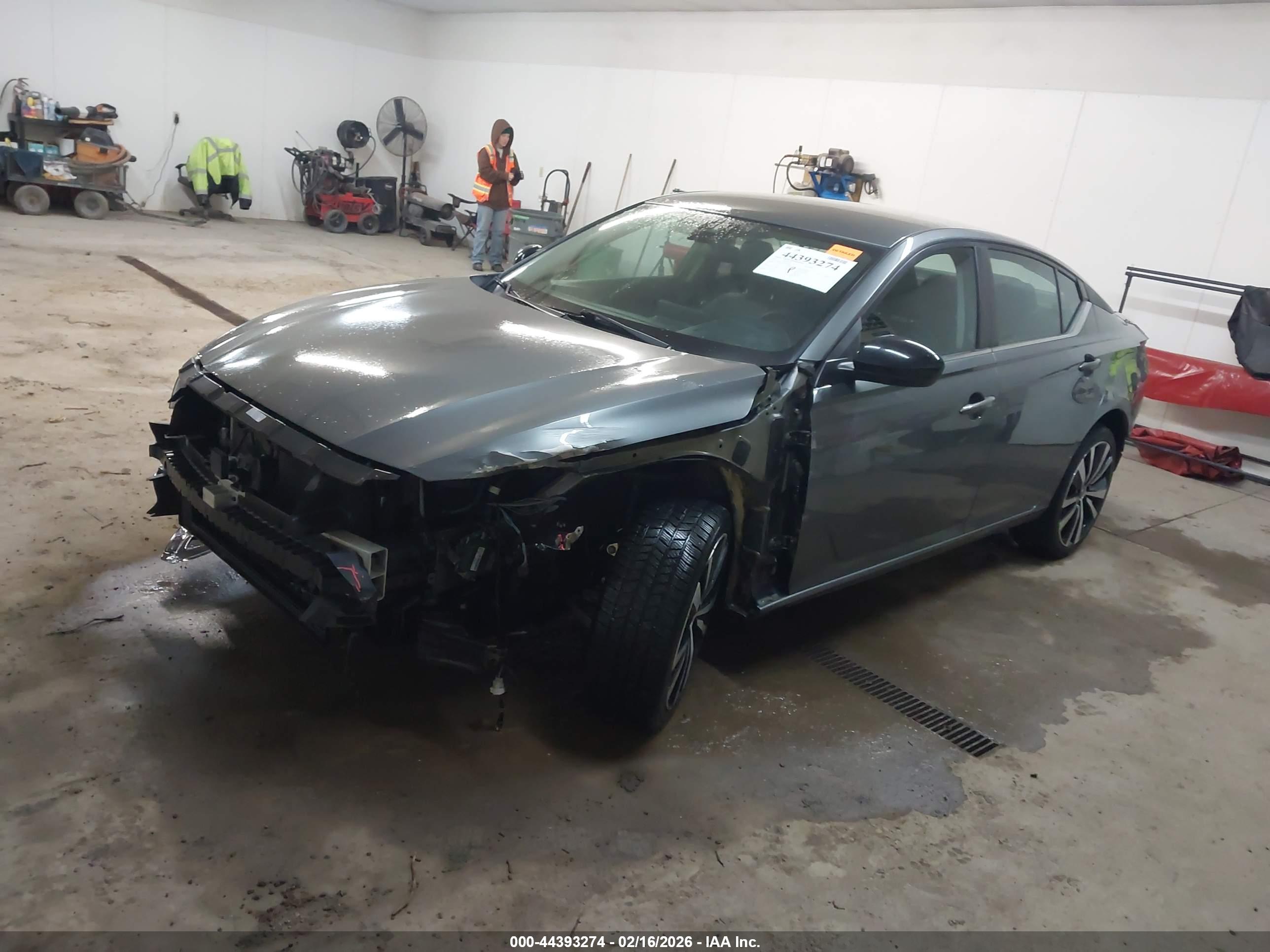 NISSAN ALTIMA image 2