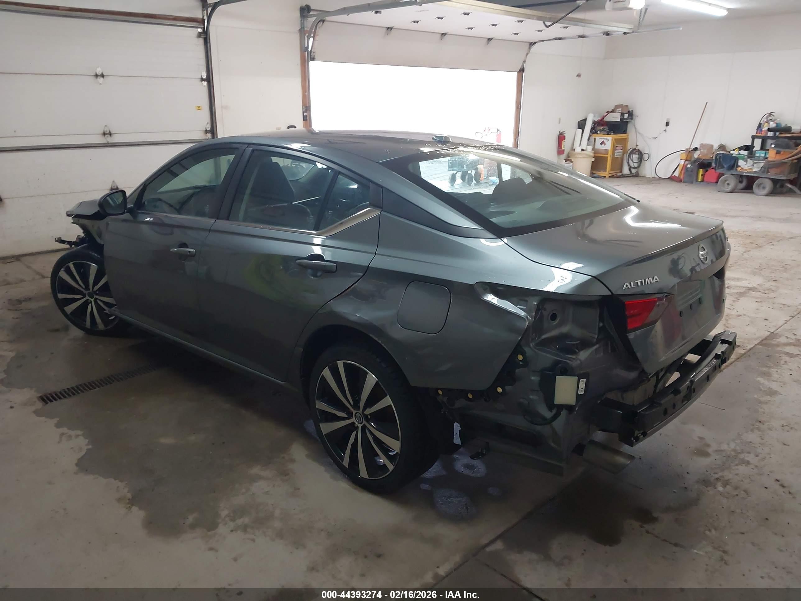 NISSAN ALTIMA image 3