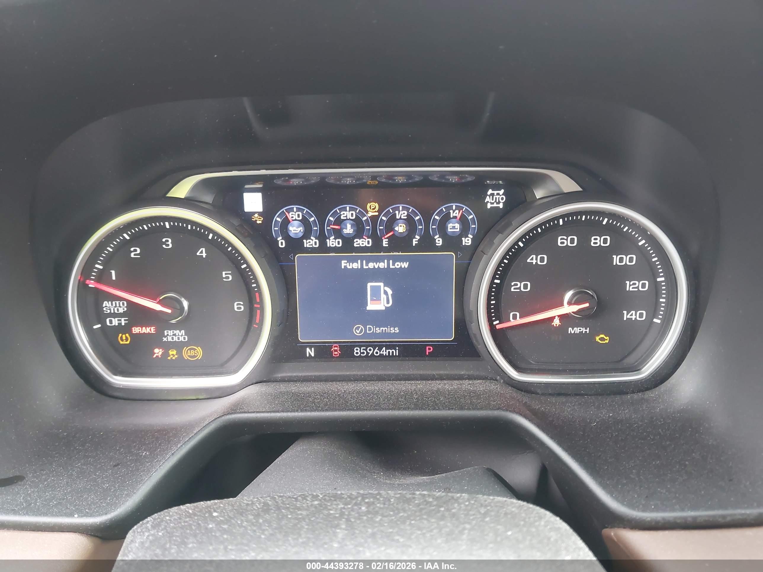 CHEVROLET TAHOE image 7
