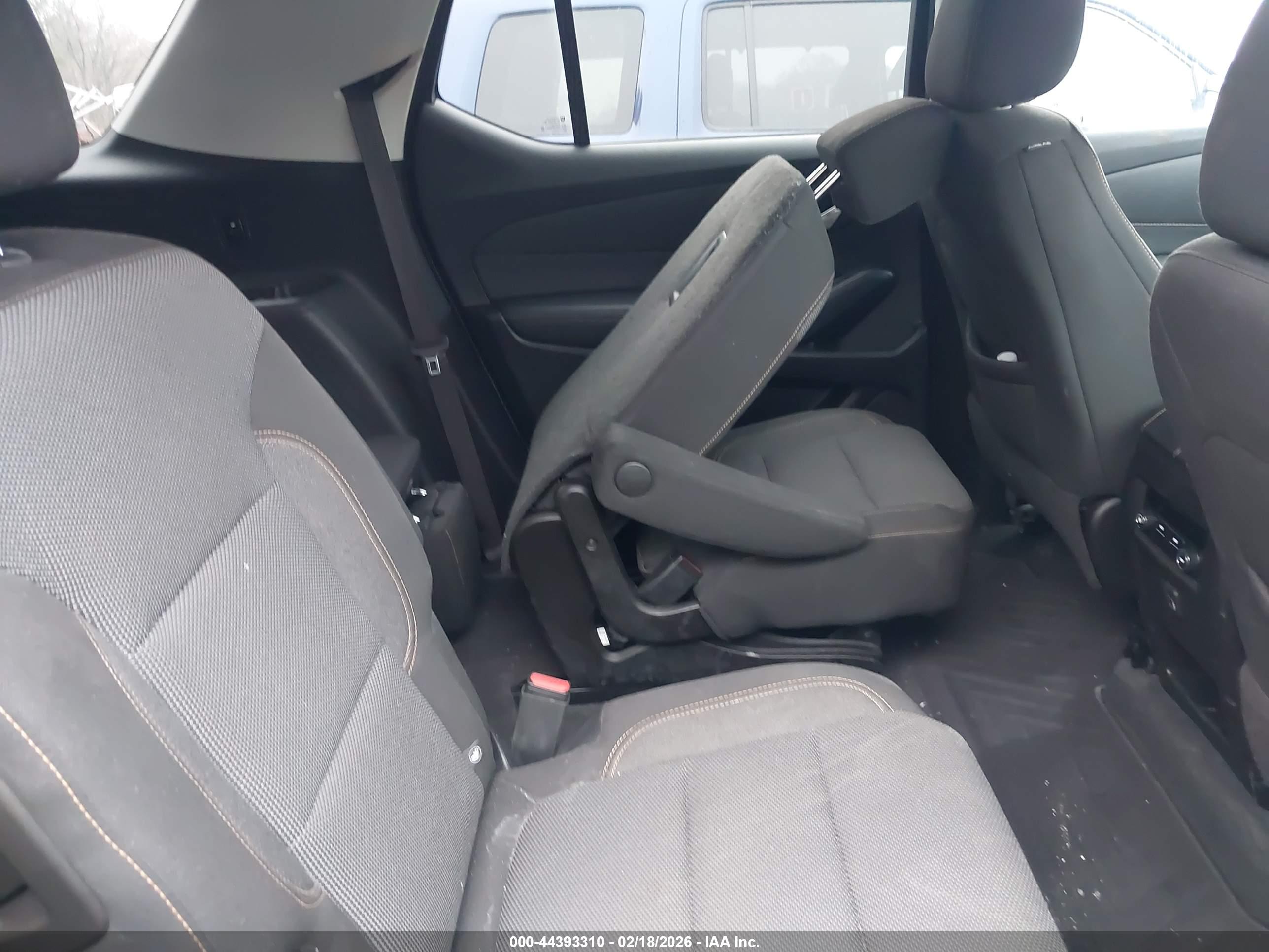 CHEVROLET TRAVERSE image 8