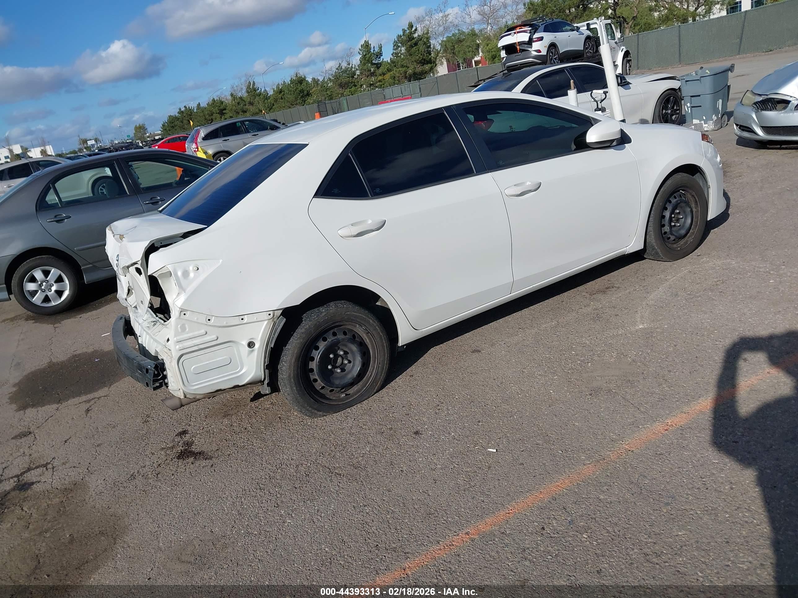 TOYOTA COROLLA image 4
