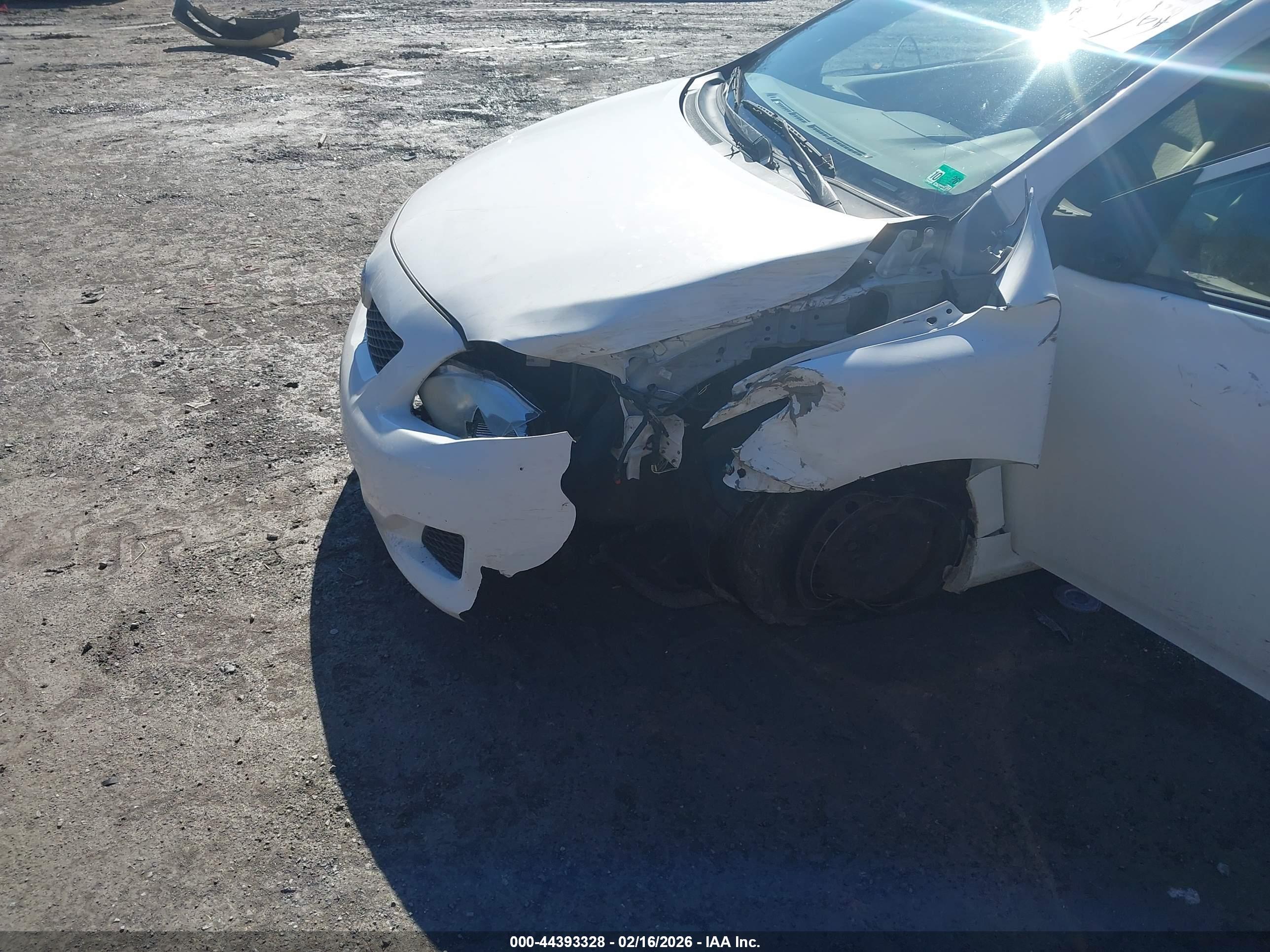 TOYOTA COROLLA image 6