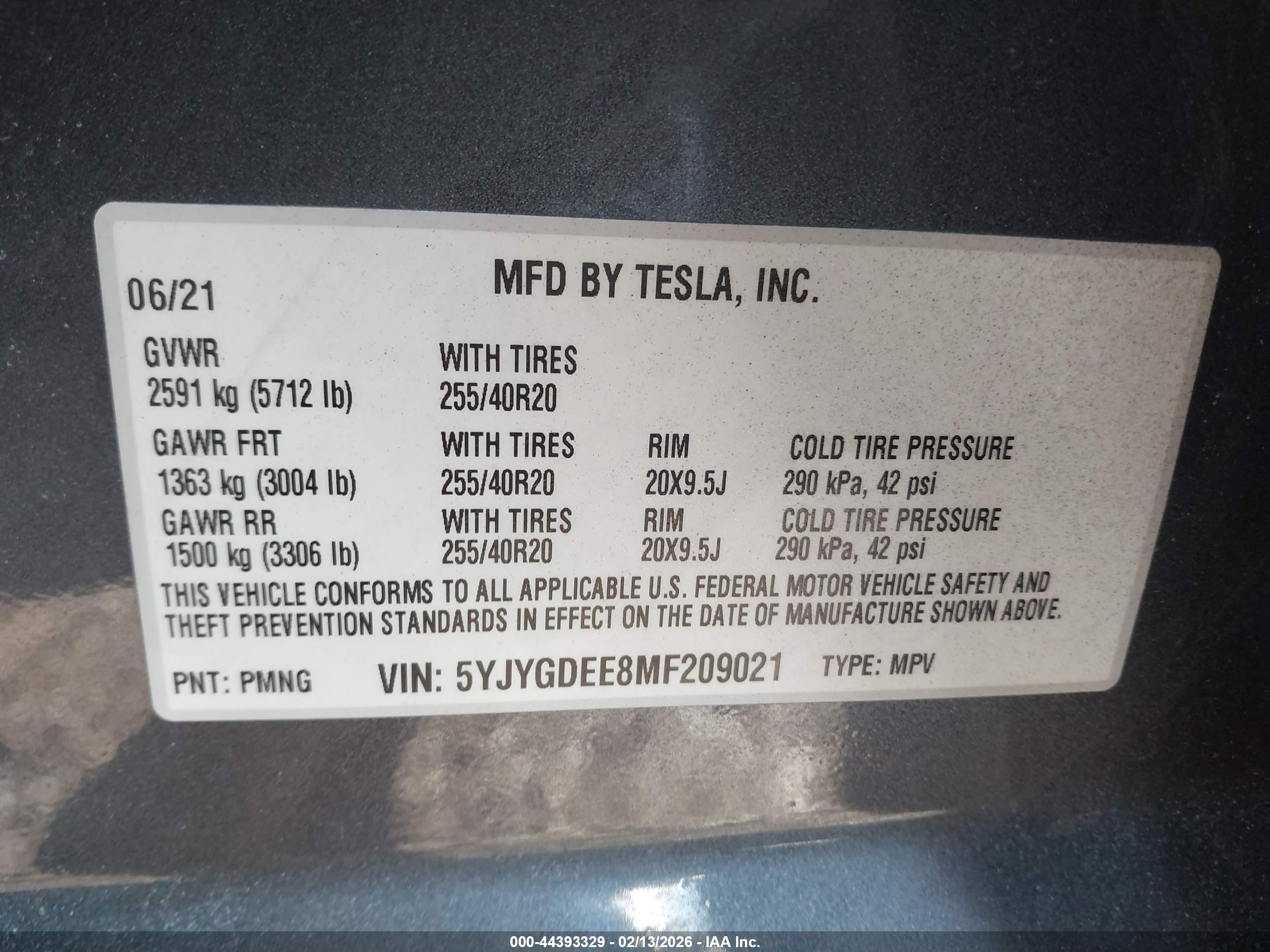 TESLA MODEL image 9