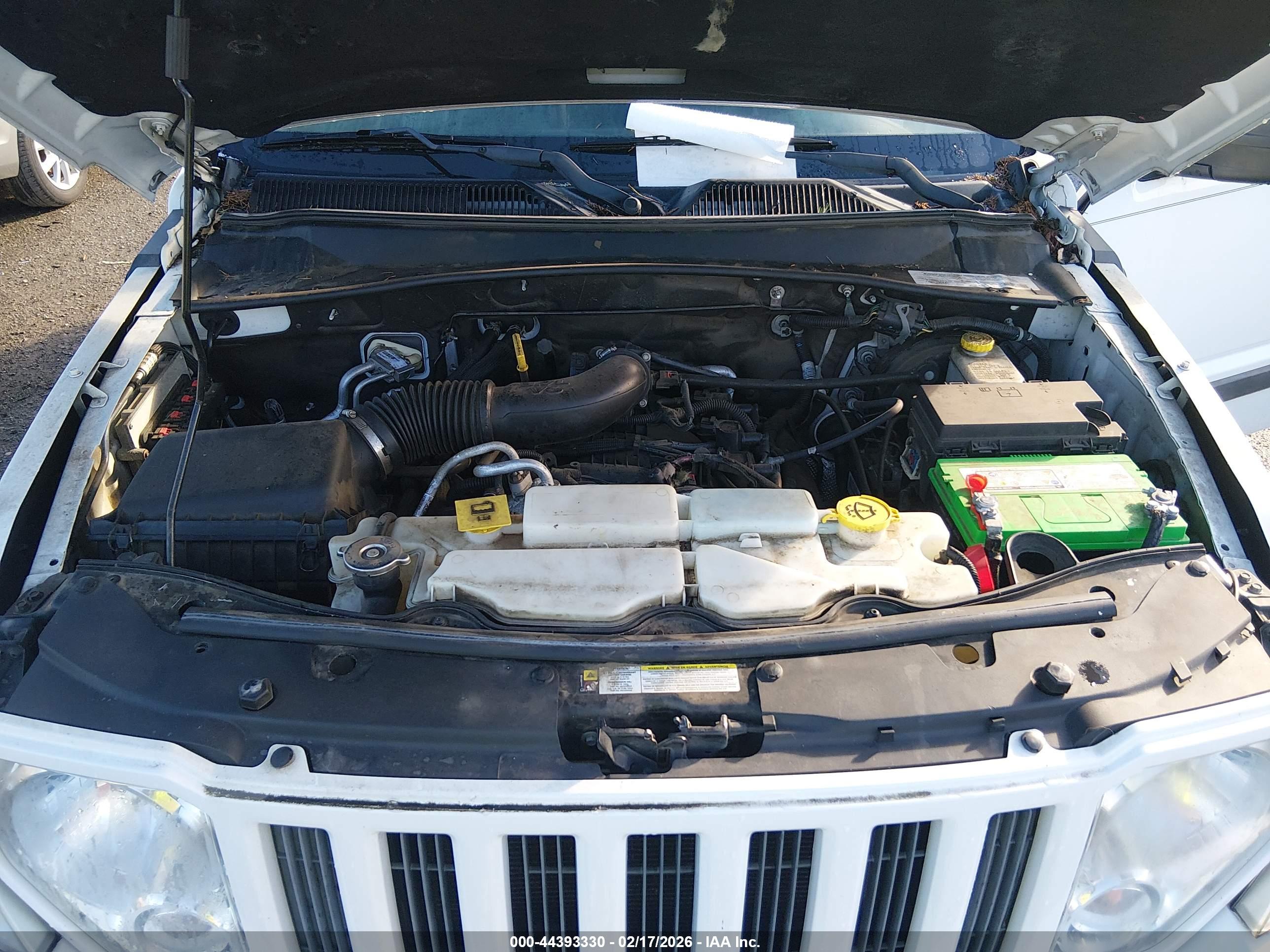 JEEP LIBERTY image 10