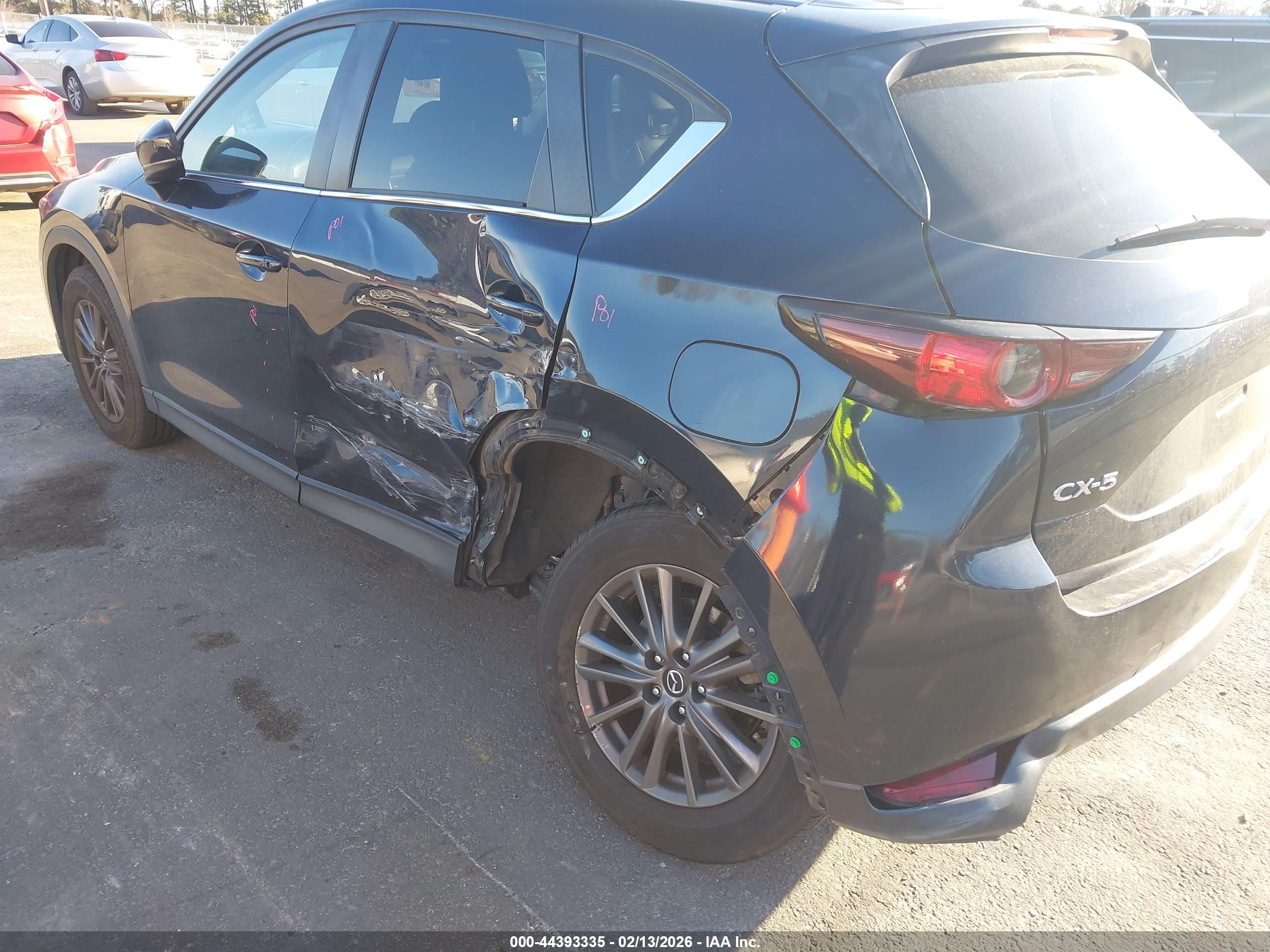 MAZDA CX-5 image 3