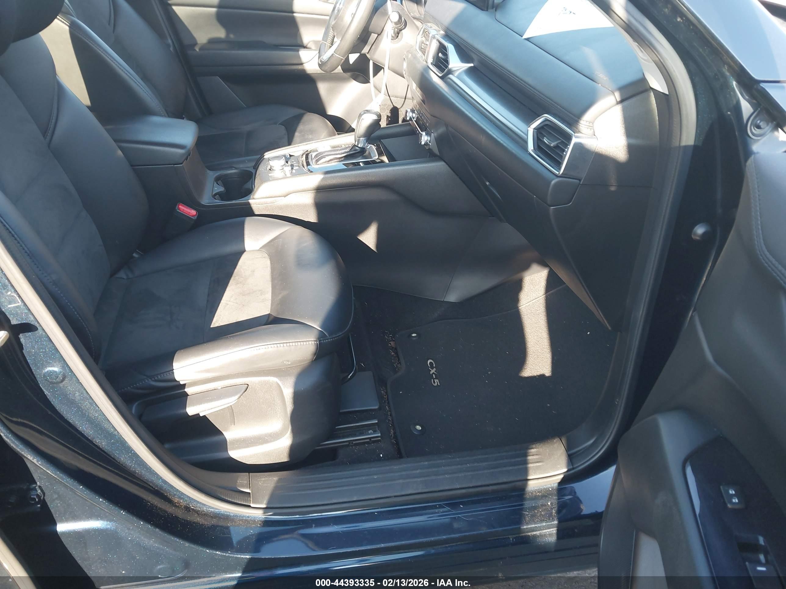 MAZDA CX-5 image 5