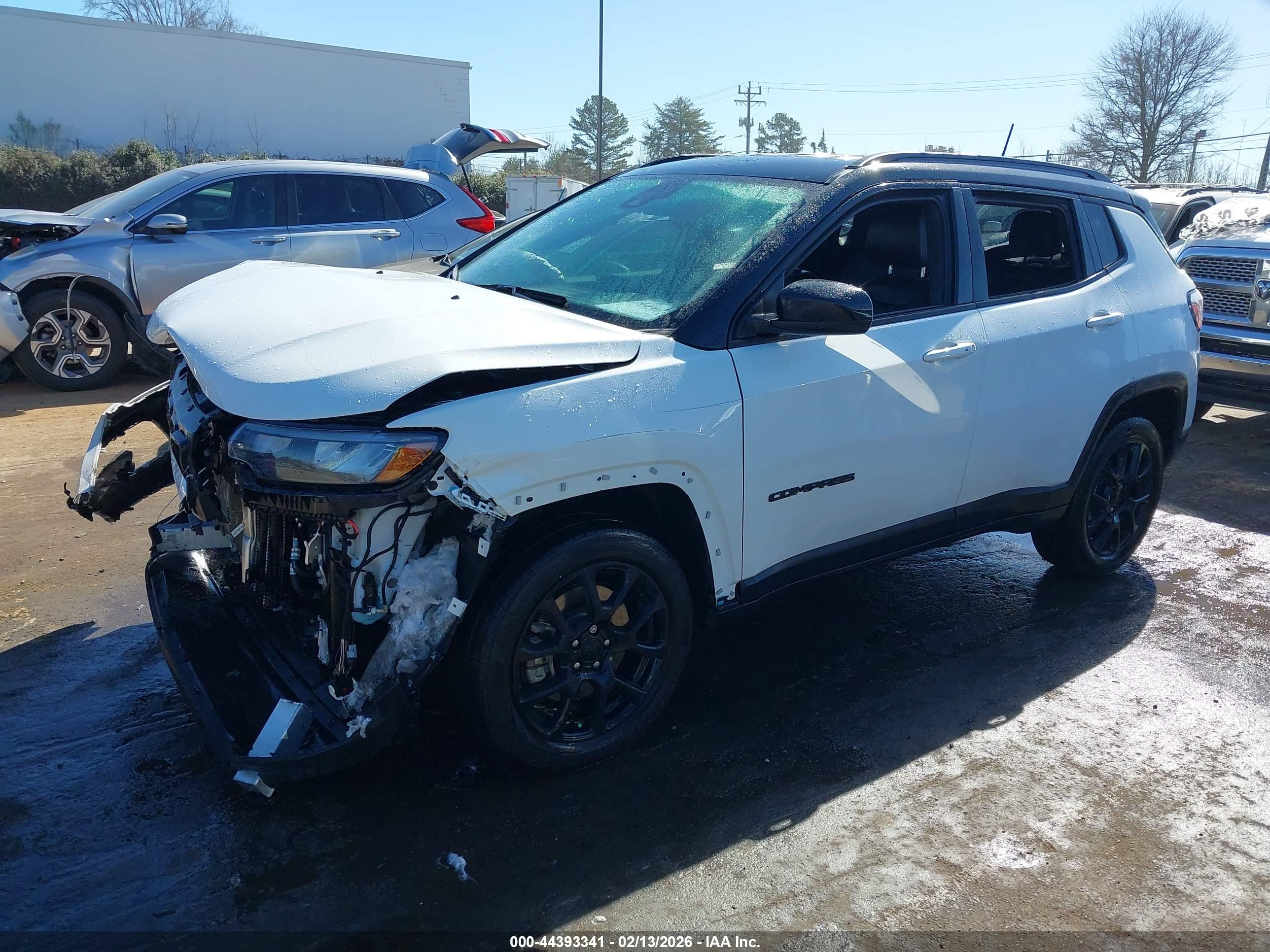 JEEP COMPASS image 2