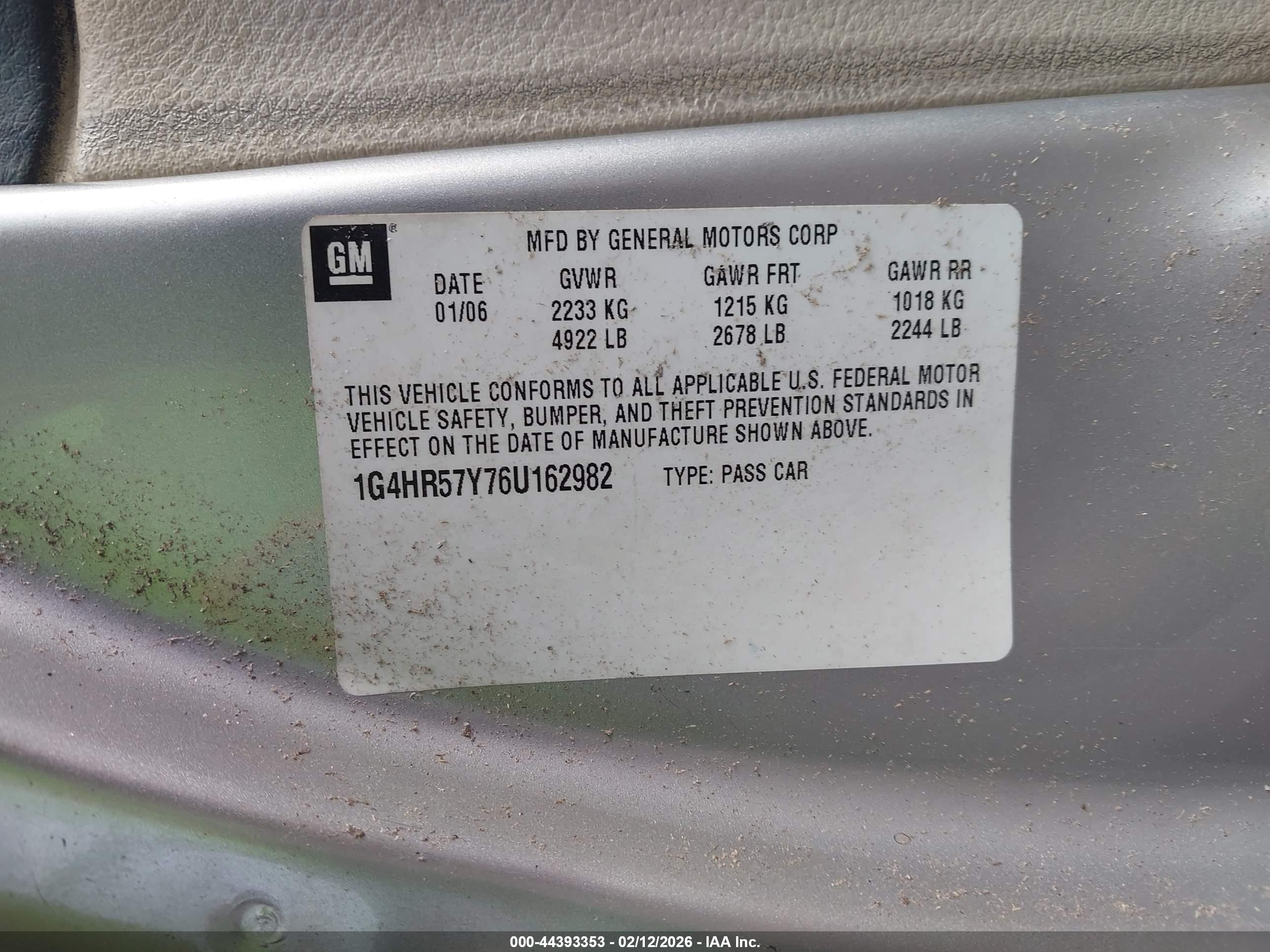 BUICK LUCERNE image 9