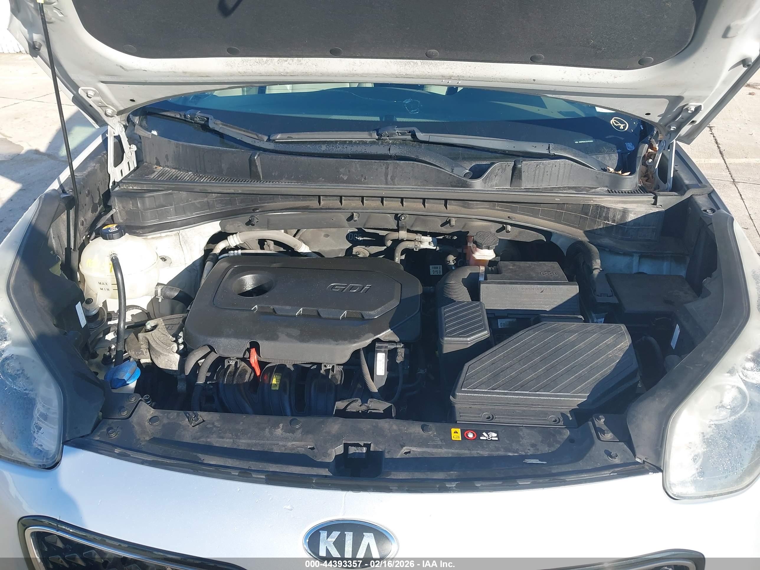 KIA SPORTAGE image 10