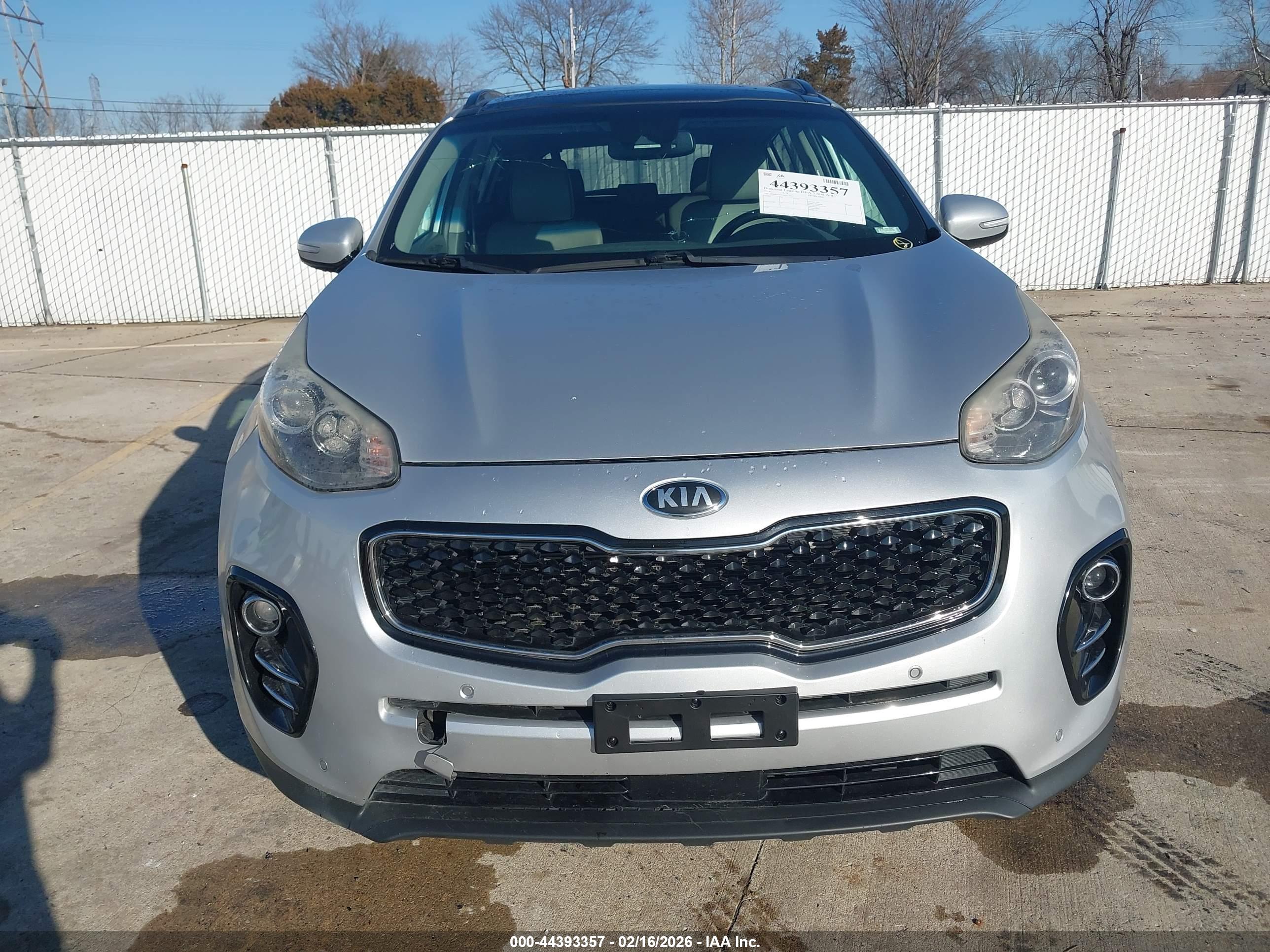 KIA SPORTAGE image 6