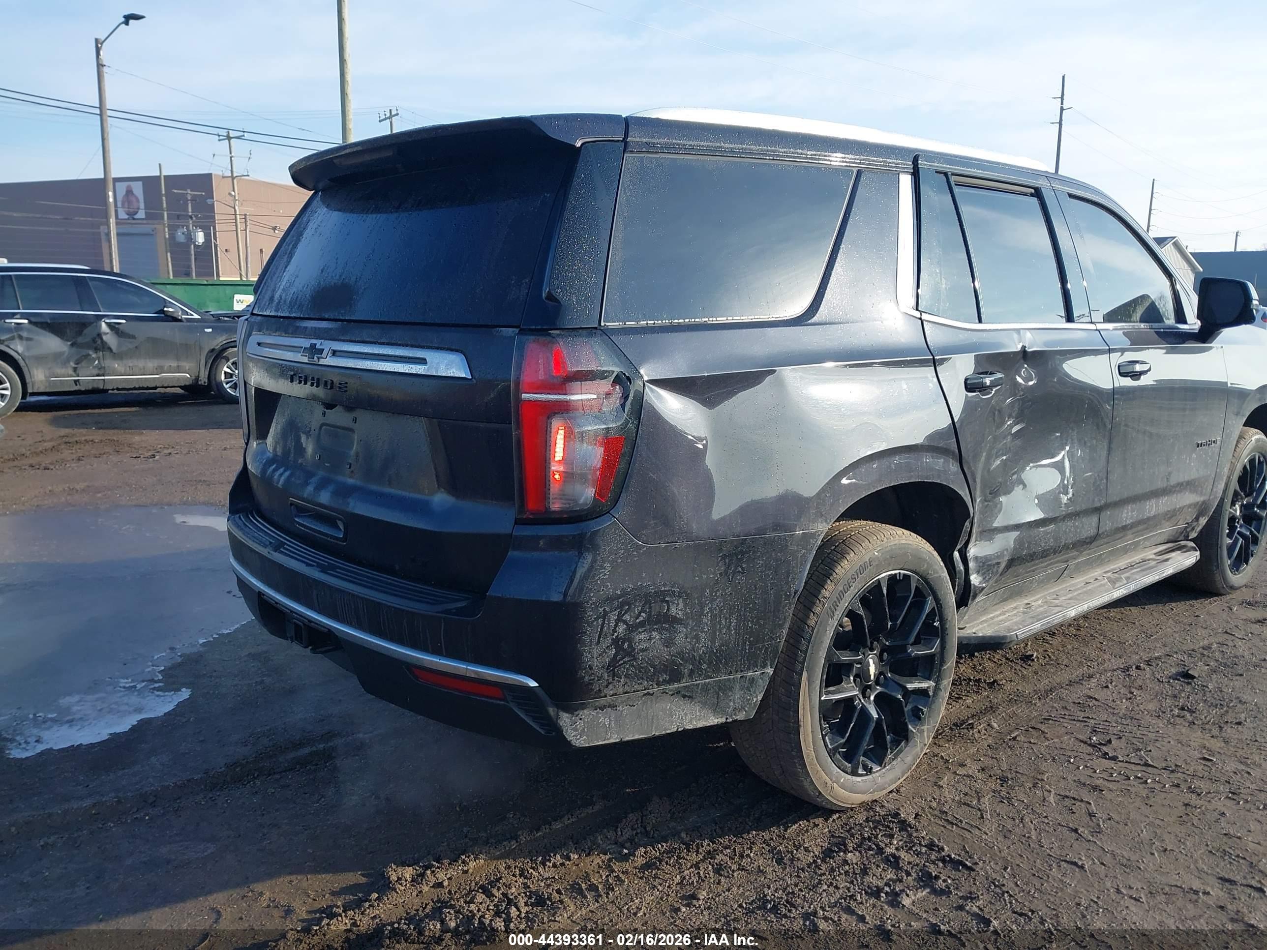 CHEVROLET TAHOE image 4