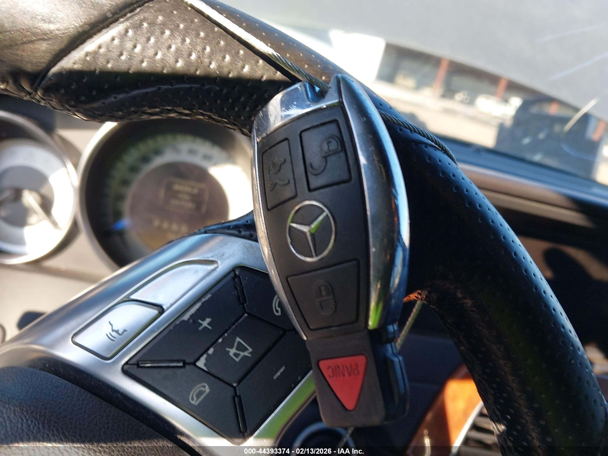 MERCEDES-BENZ C image 11