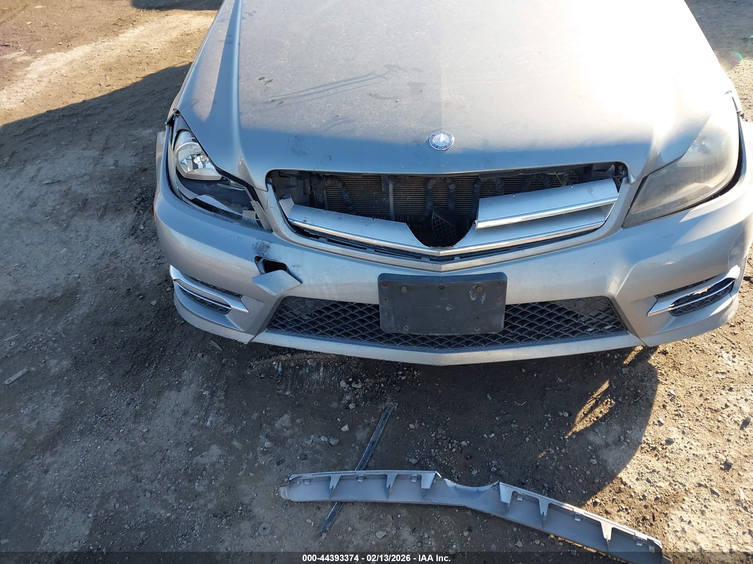 MERCEDES-BENZ C image 6