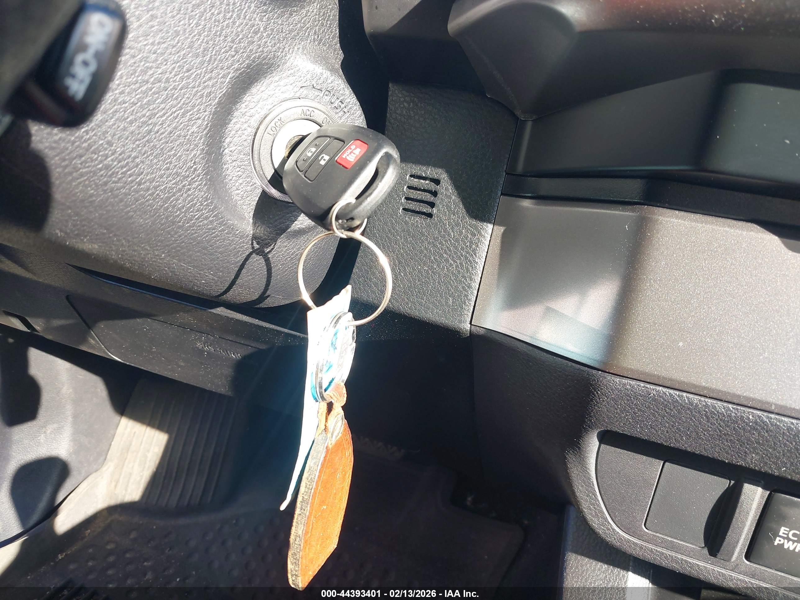 TOYOTA TACOMA image 11