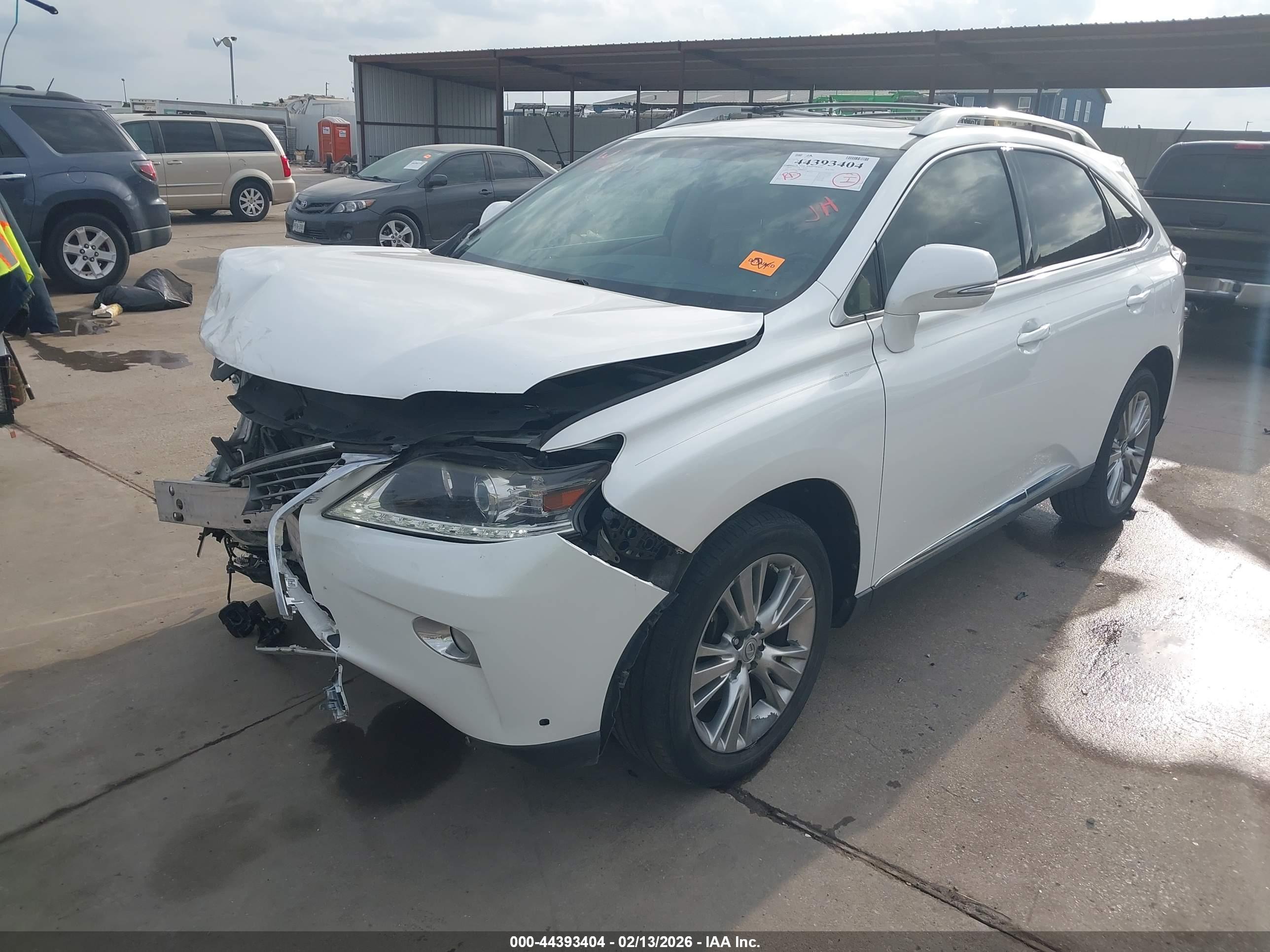 LEXUS RX image 2